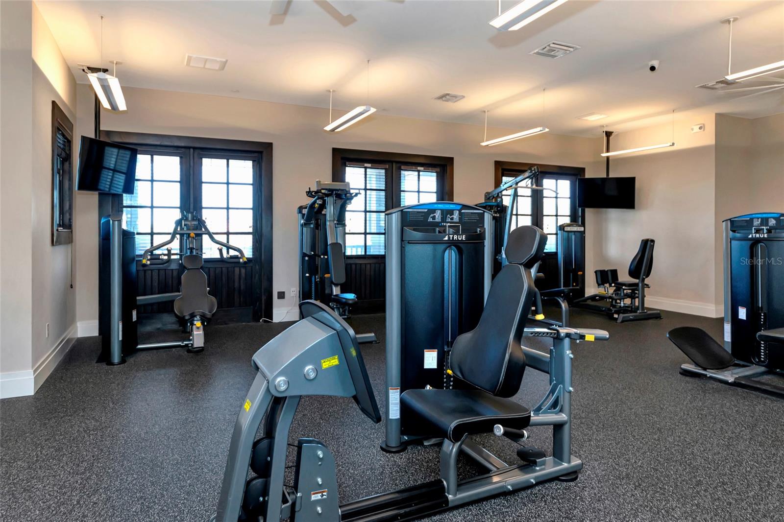 6283 SPRINGMONT LOOP