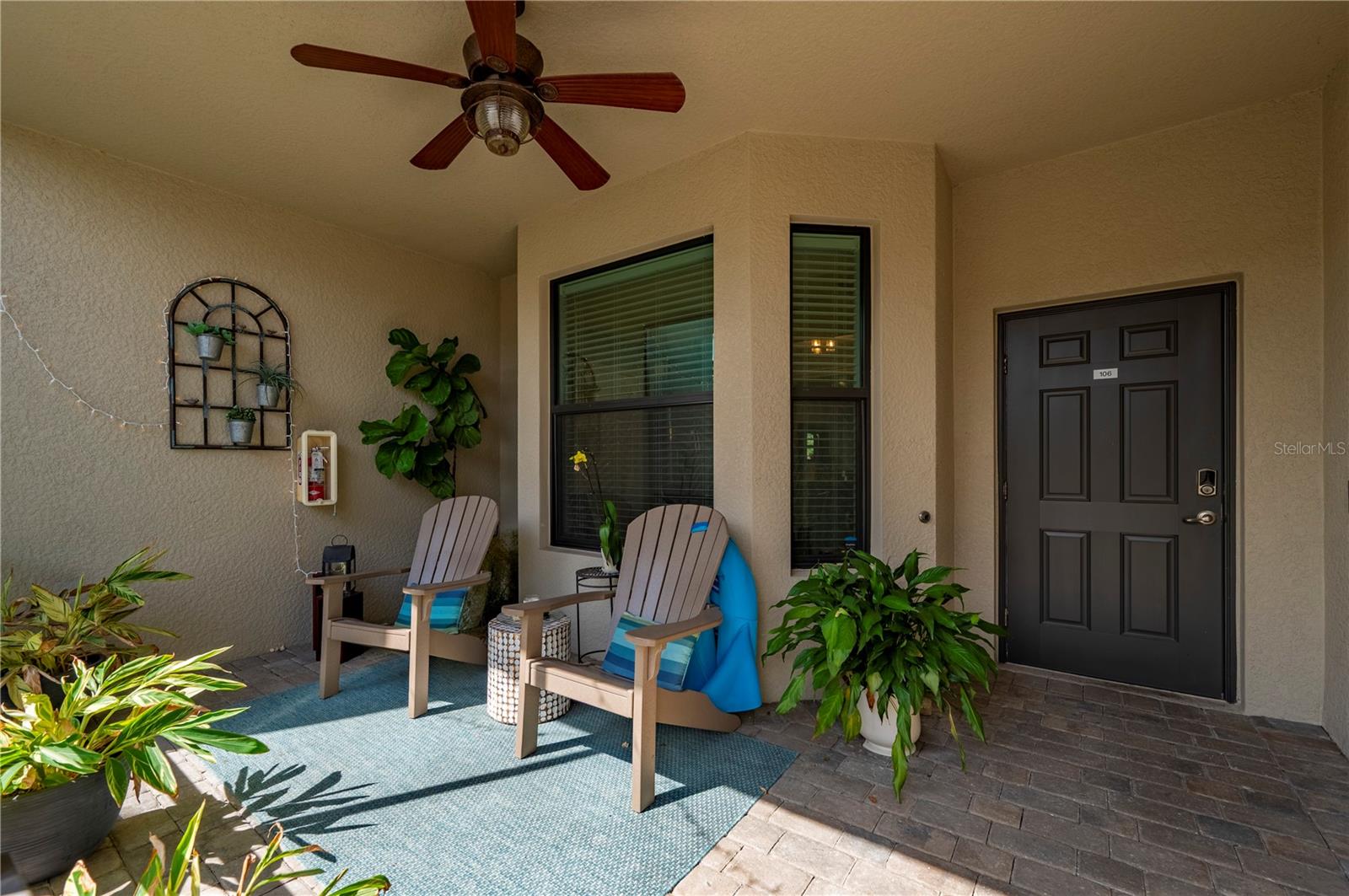 5517 PALMER CIR #106