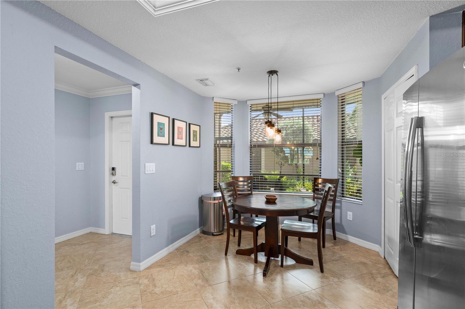 5517 PALMER CIR #106