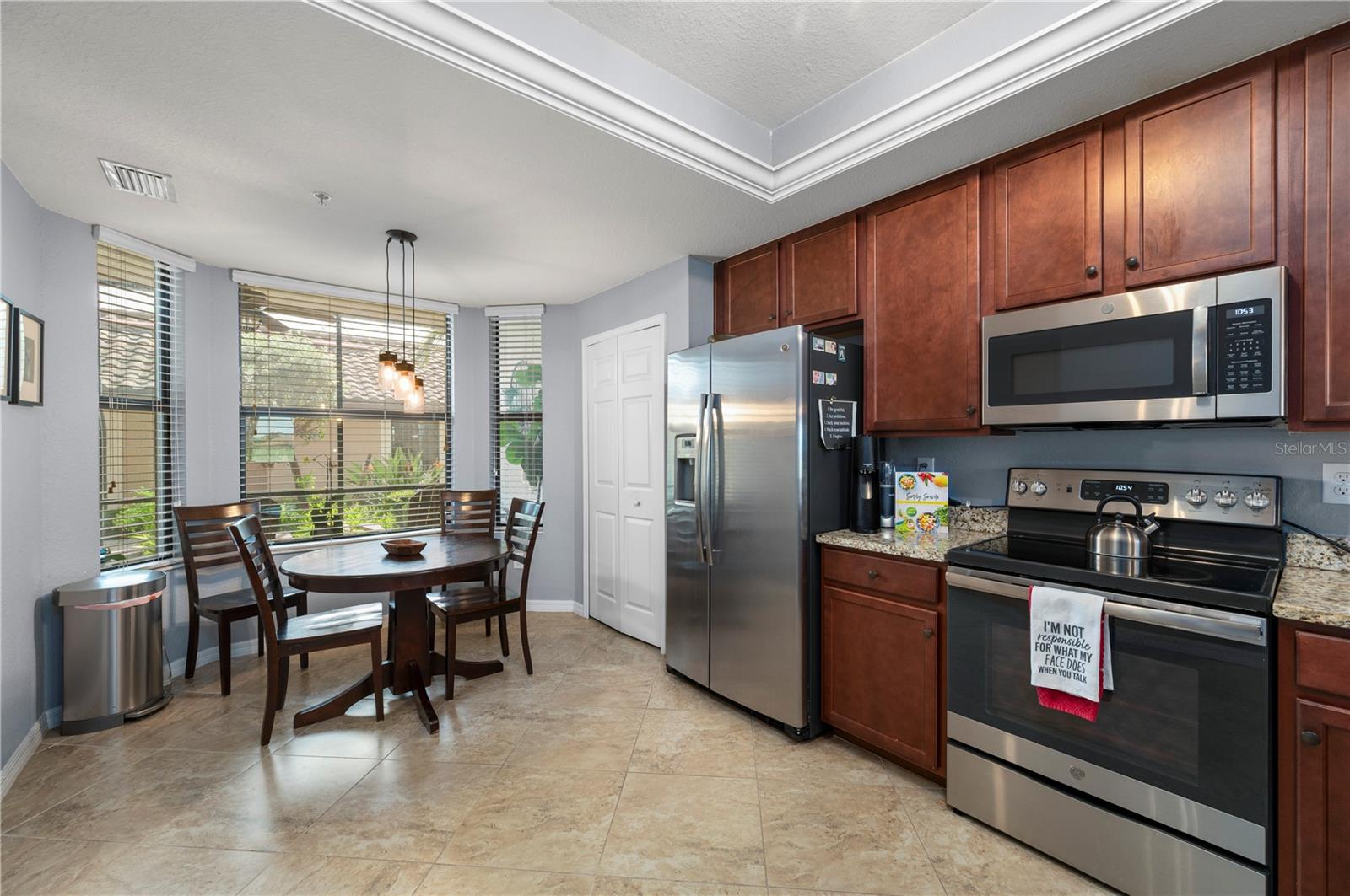 5517 PALMER CIR #106