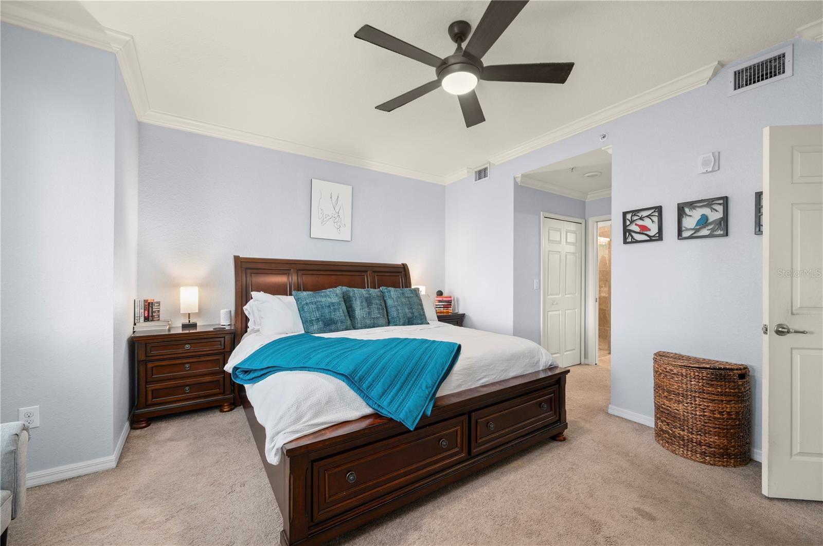 5517 PALMER CIR #106