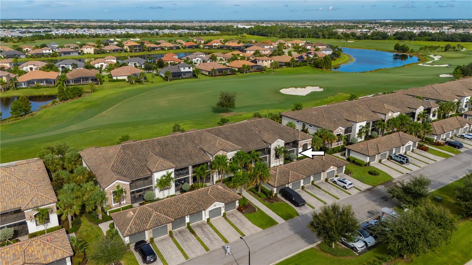 5517 PALMER CIR #106