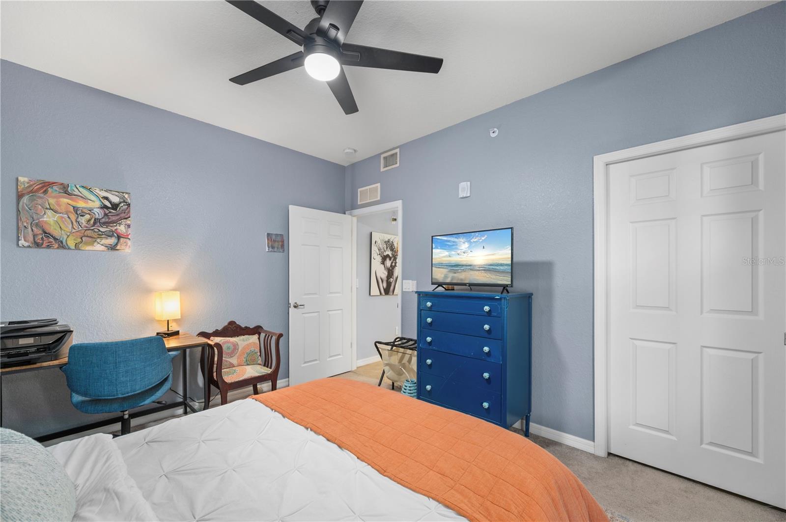 5517 PALMER CIR #106