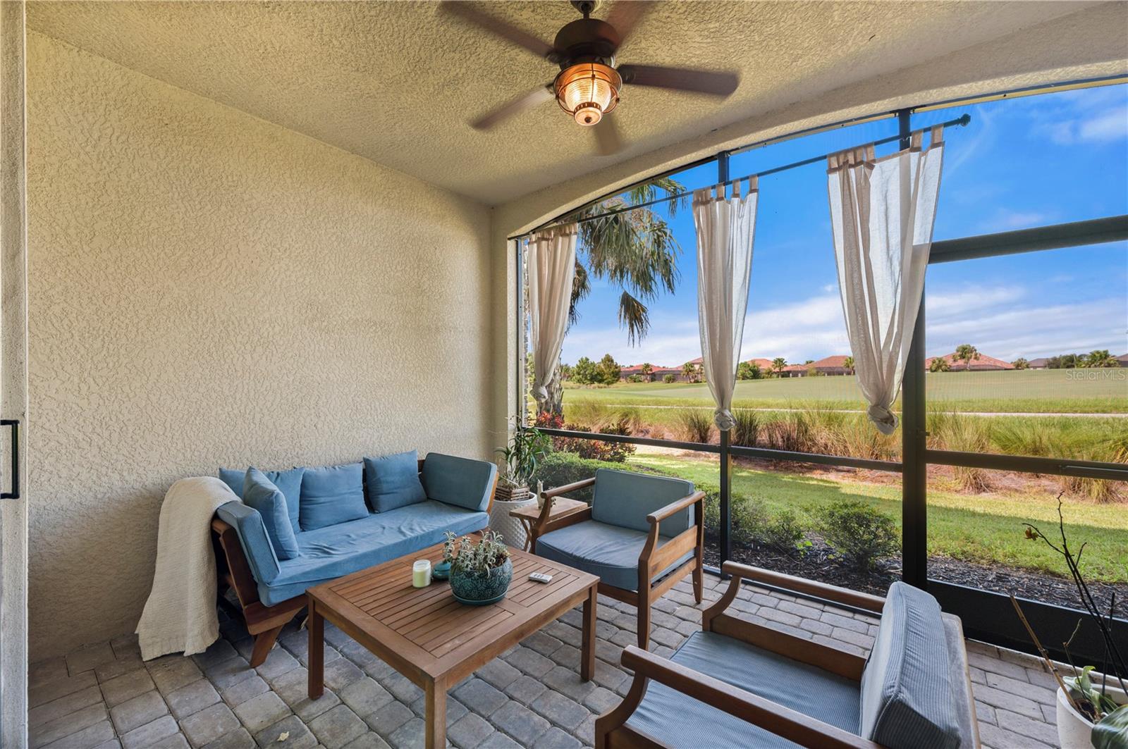 5517 PALMER CIR #106