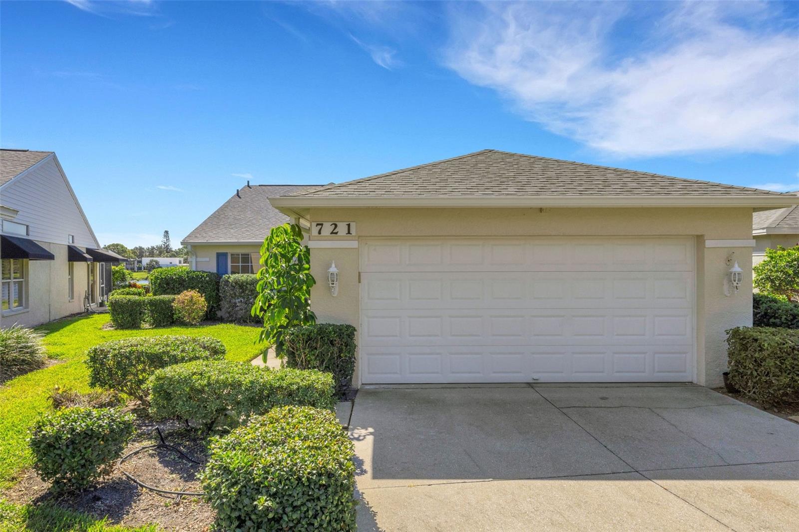 721 SPRING LAKES BLVD