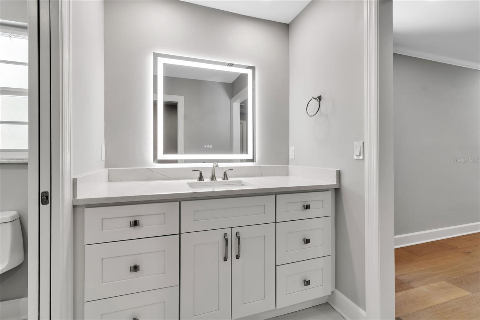 307 AVENIDA DE PARADISIO