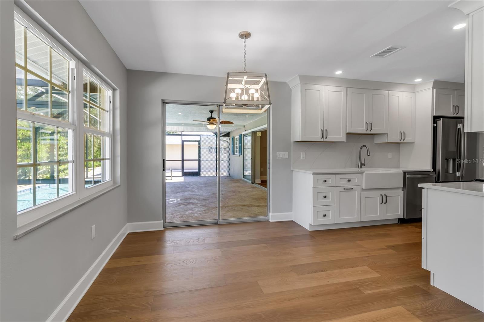 307 AVENIDA DE PARADISIO