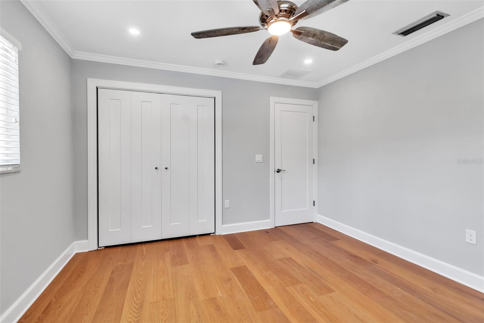 307 AVENIDA DE PARADISIO