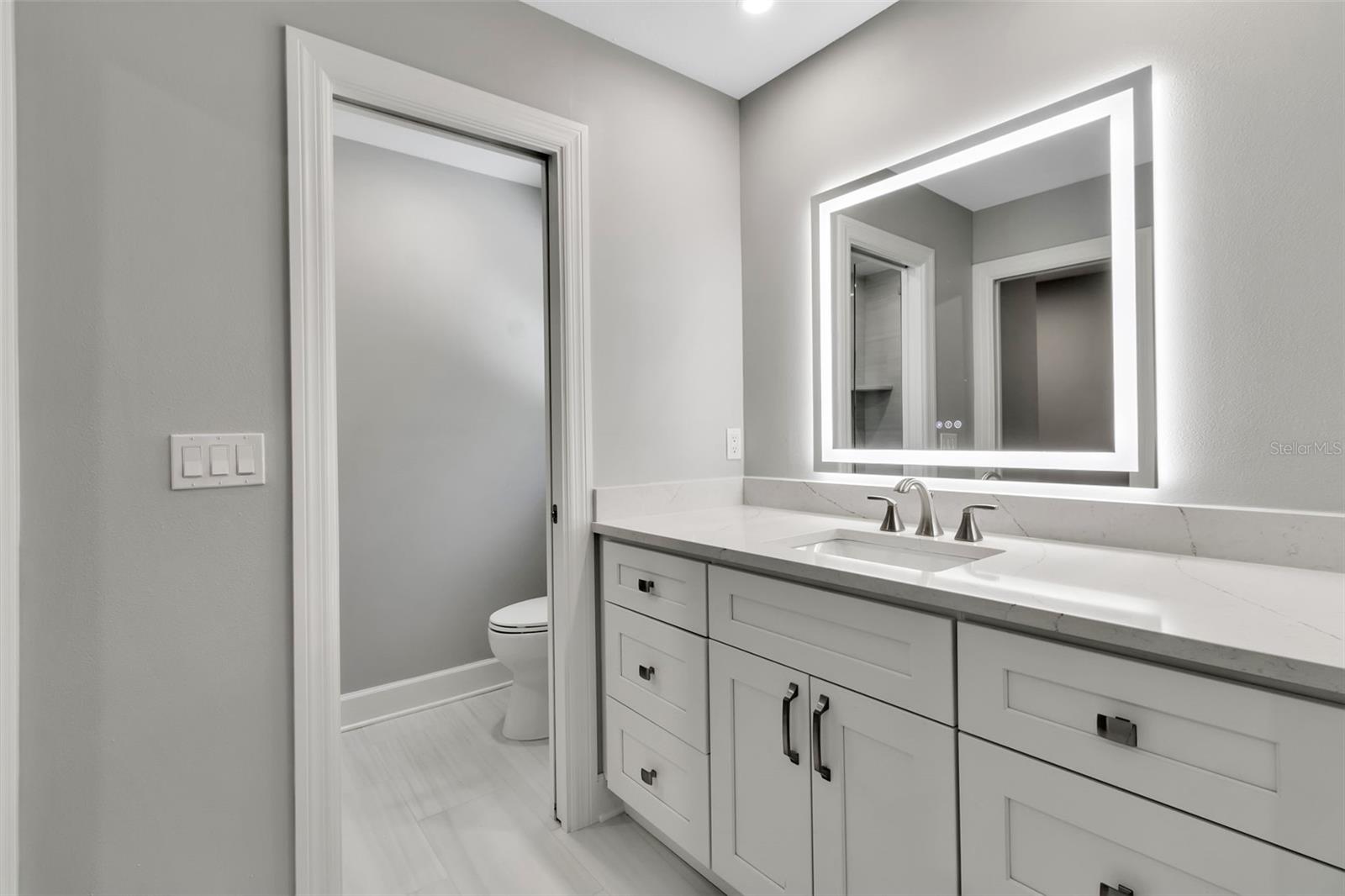 307 AVENIDA DE PARADISIO