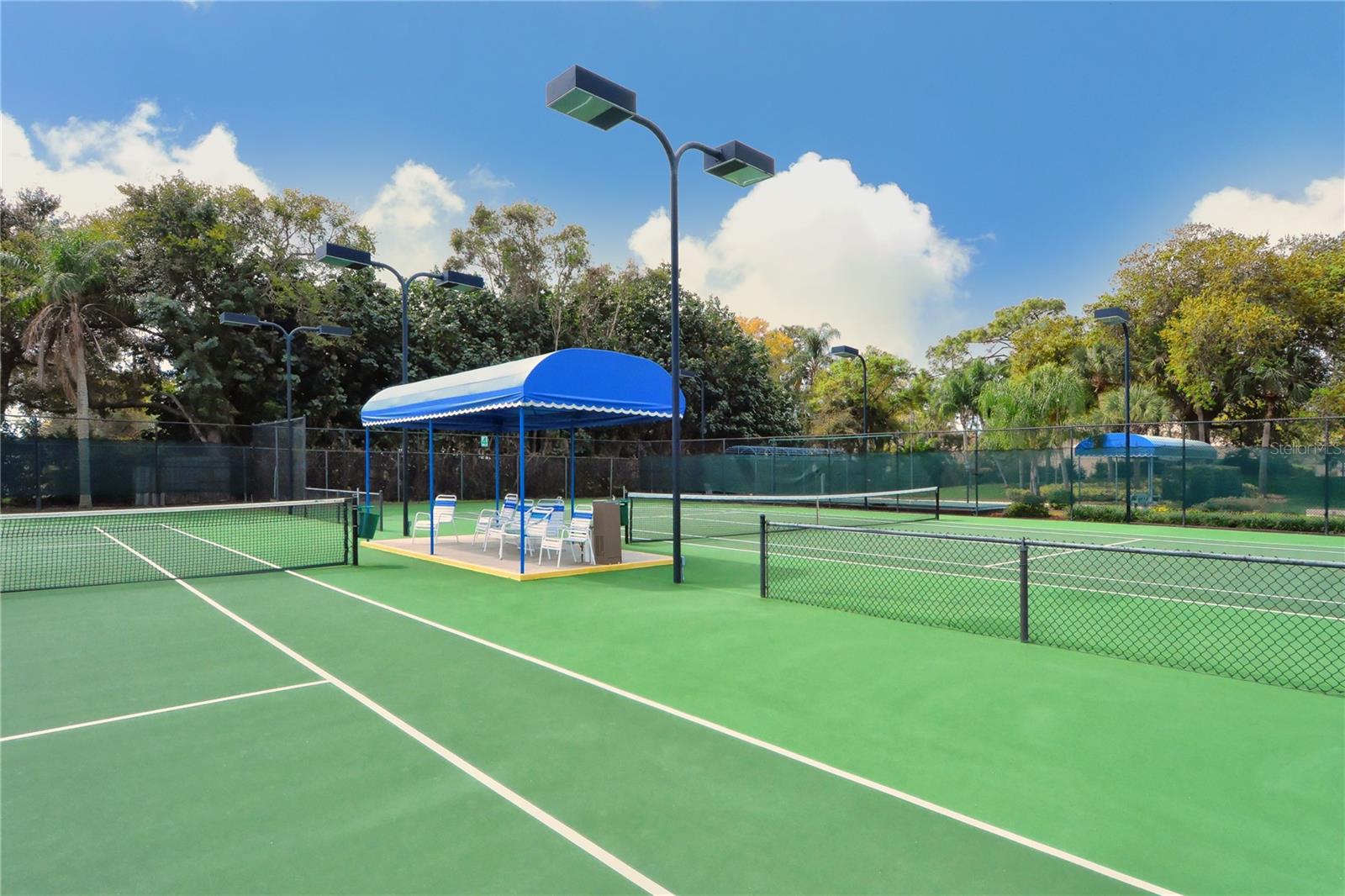 105 INLETS BLVD #105