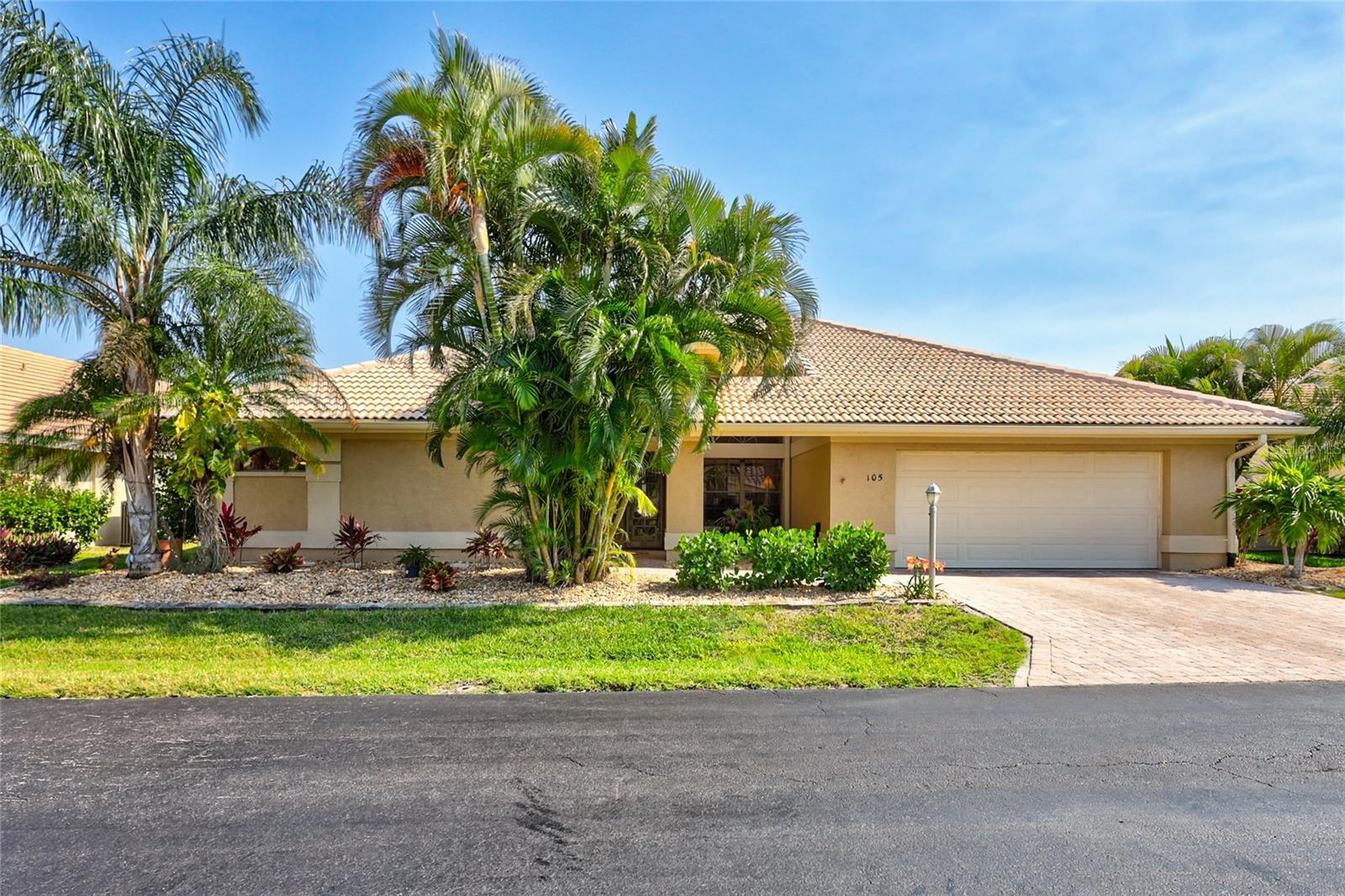 105 INLETS BLVD #105