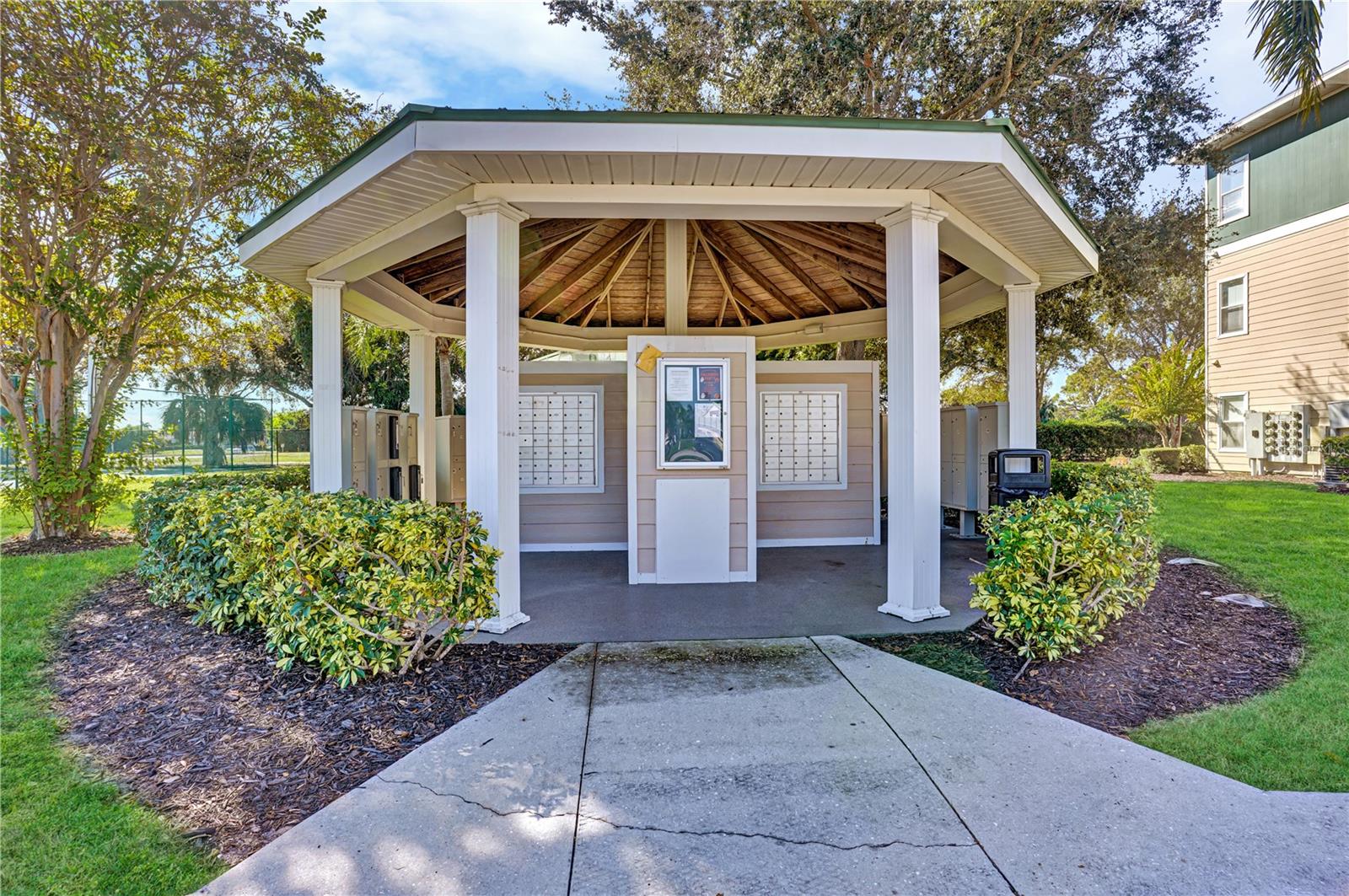 4802 51ST ST W #2013