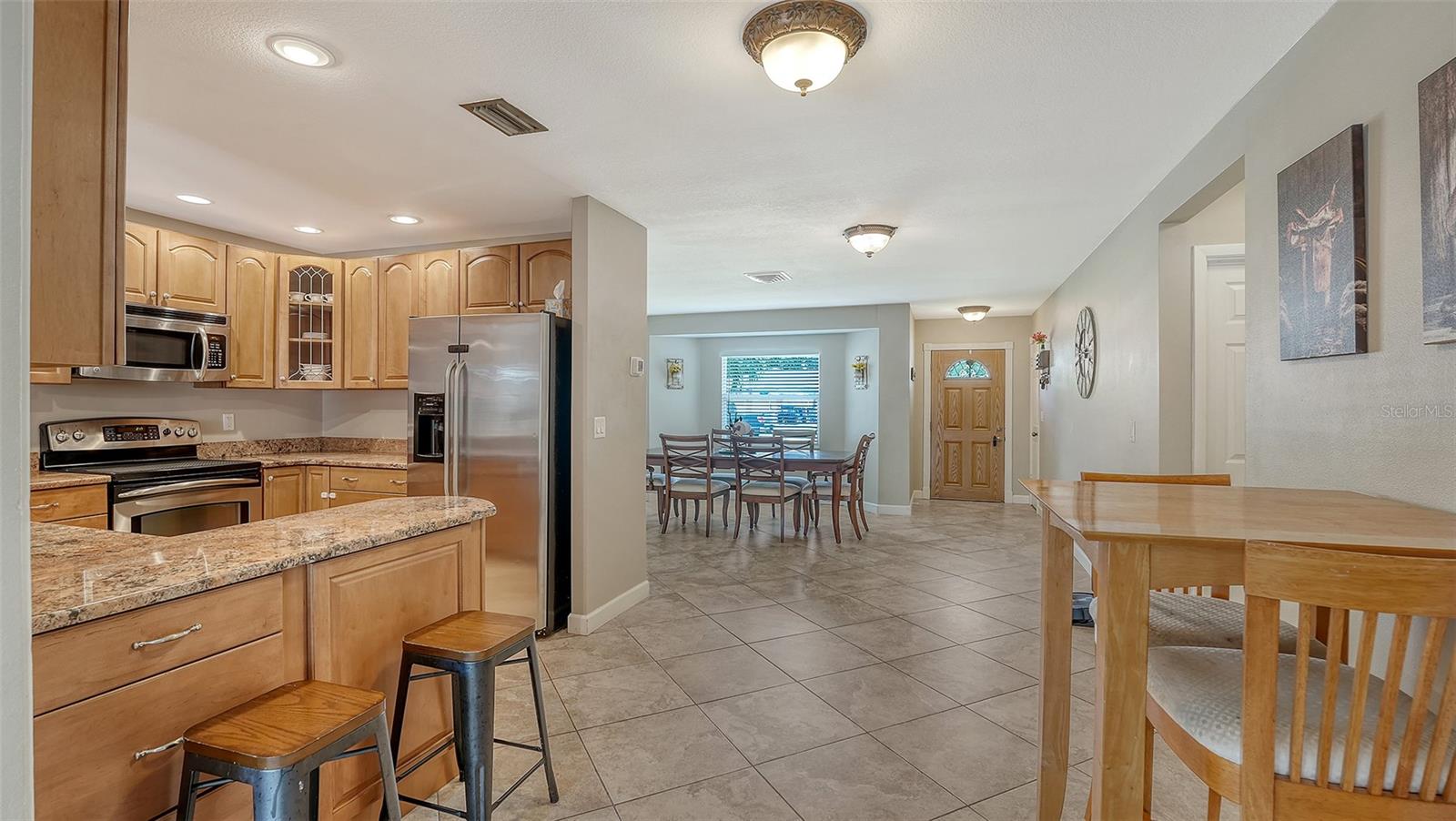 4728 BROOKSDALE DR