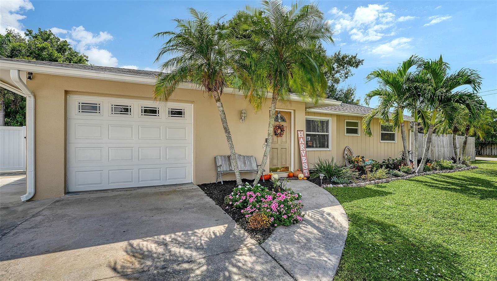 4728 BROOKSDALE DR