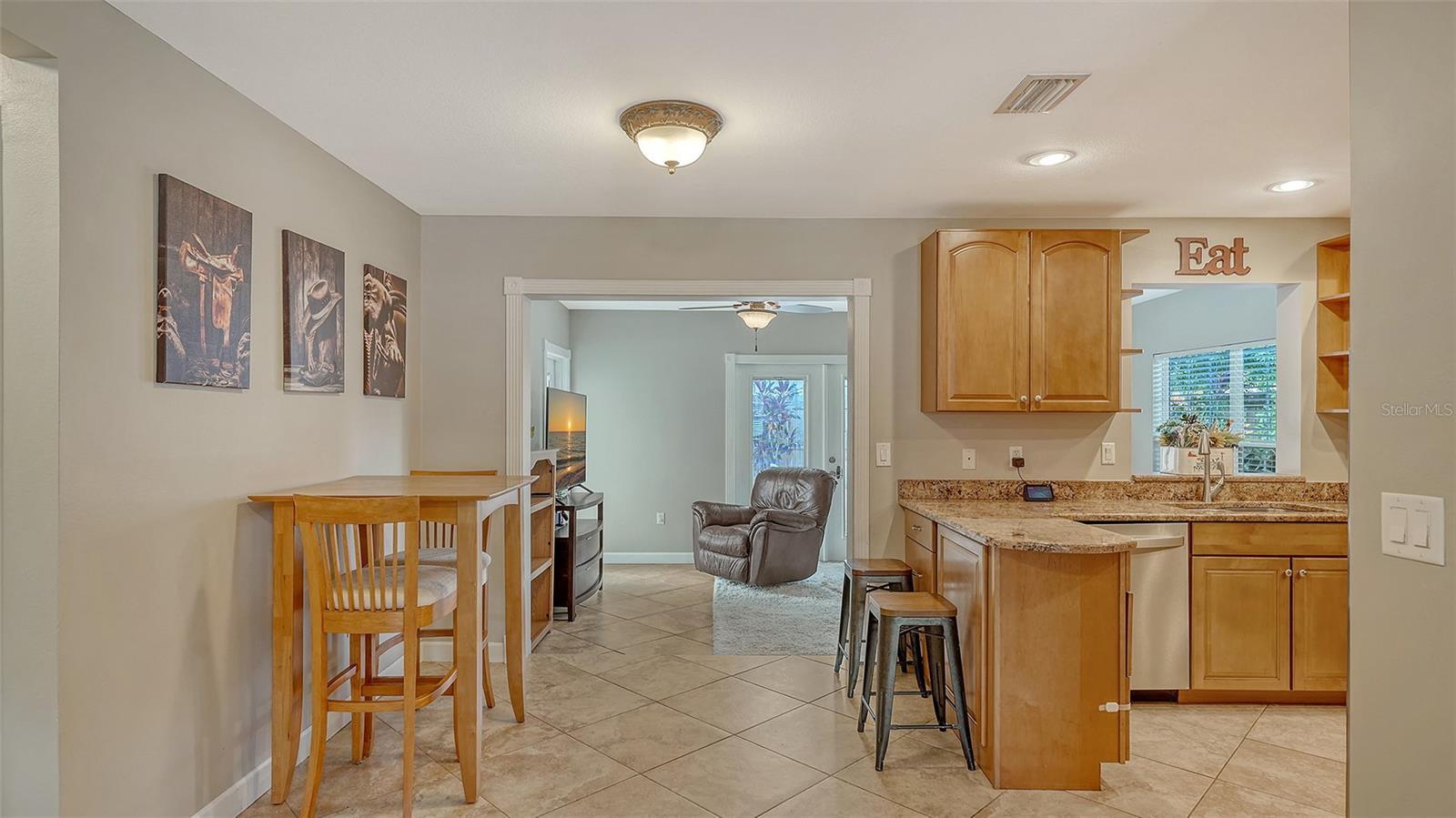 4728 BROOKSDALE DR