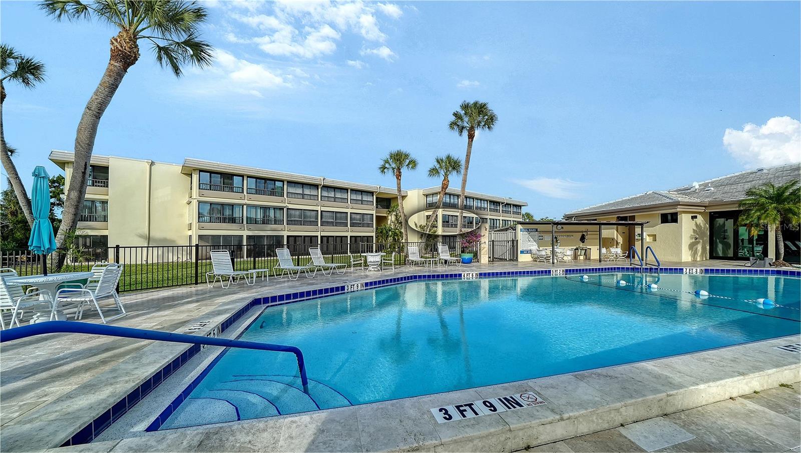 199 WHISPERING SANDS DR #201