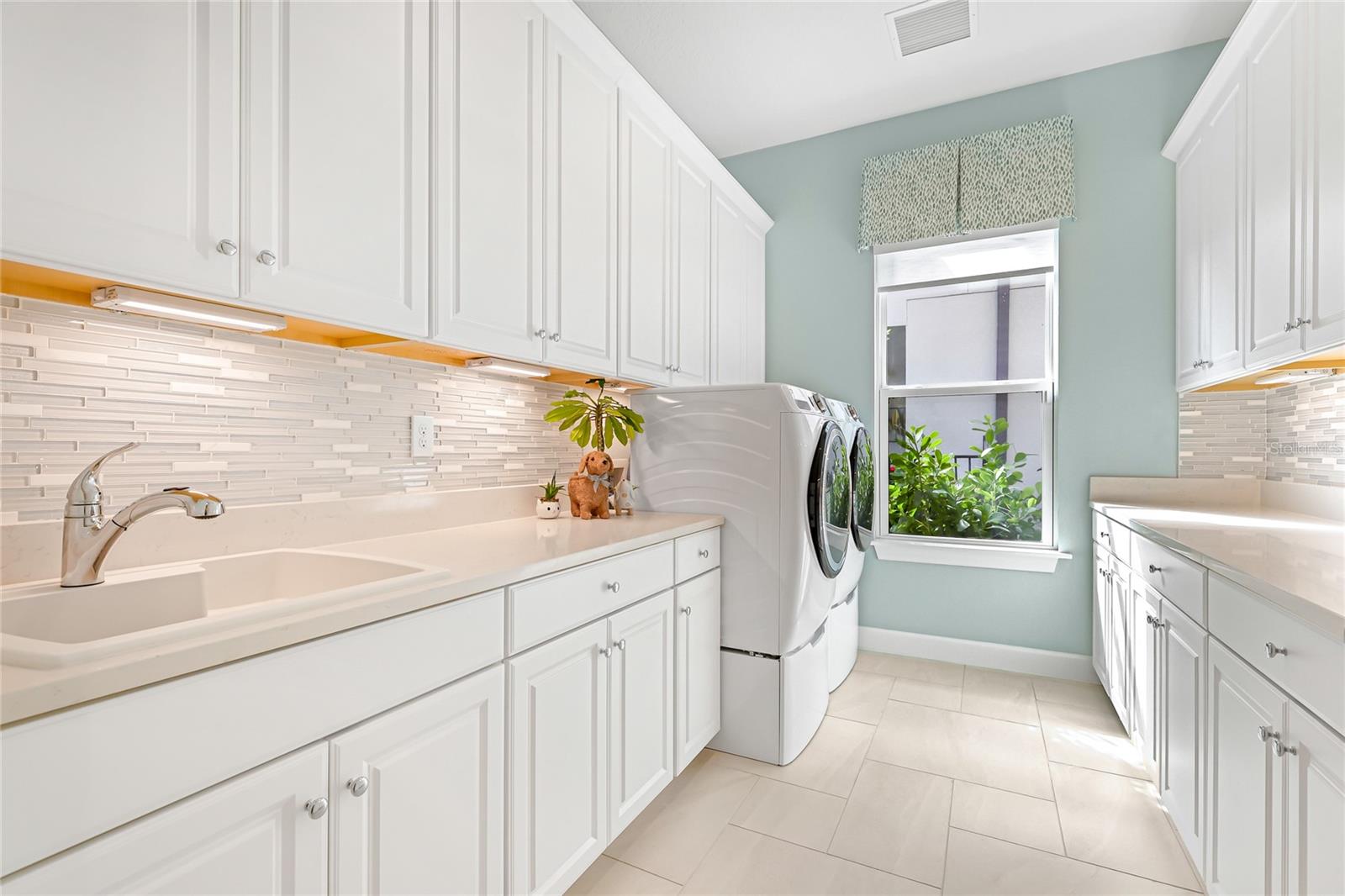 8232 SUMMER NIGHT RD