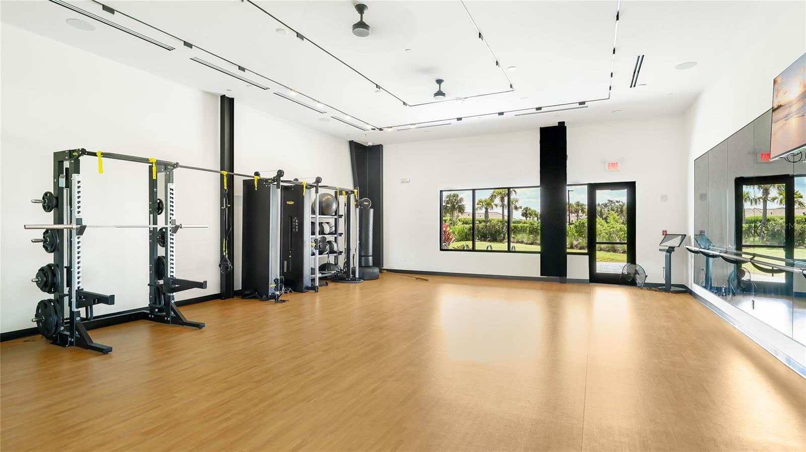 8232 SUMMER NIGHT RD