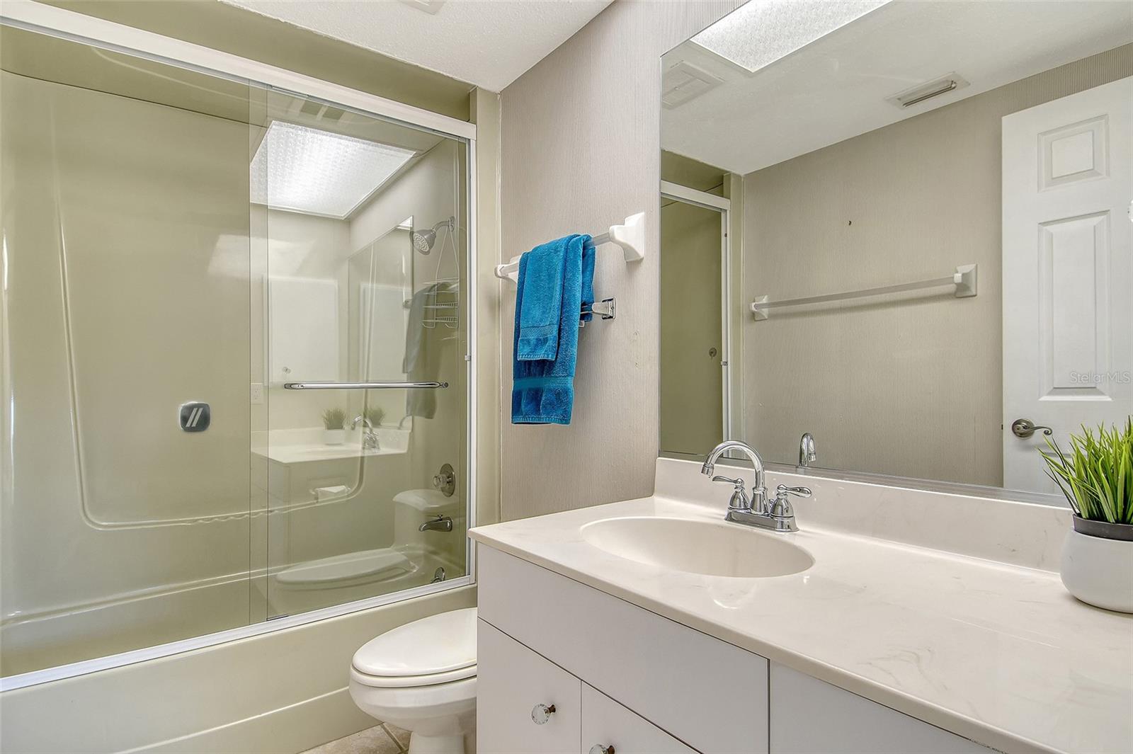 260 SANTA MARIA ST #305