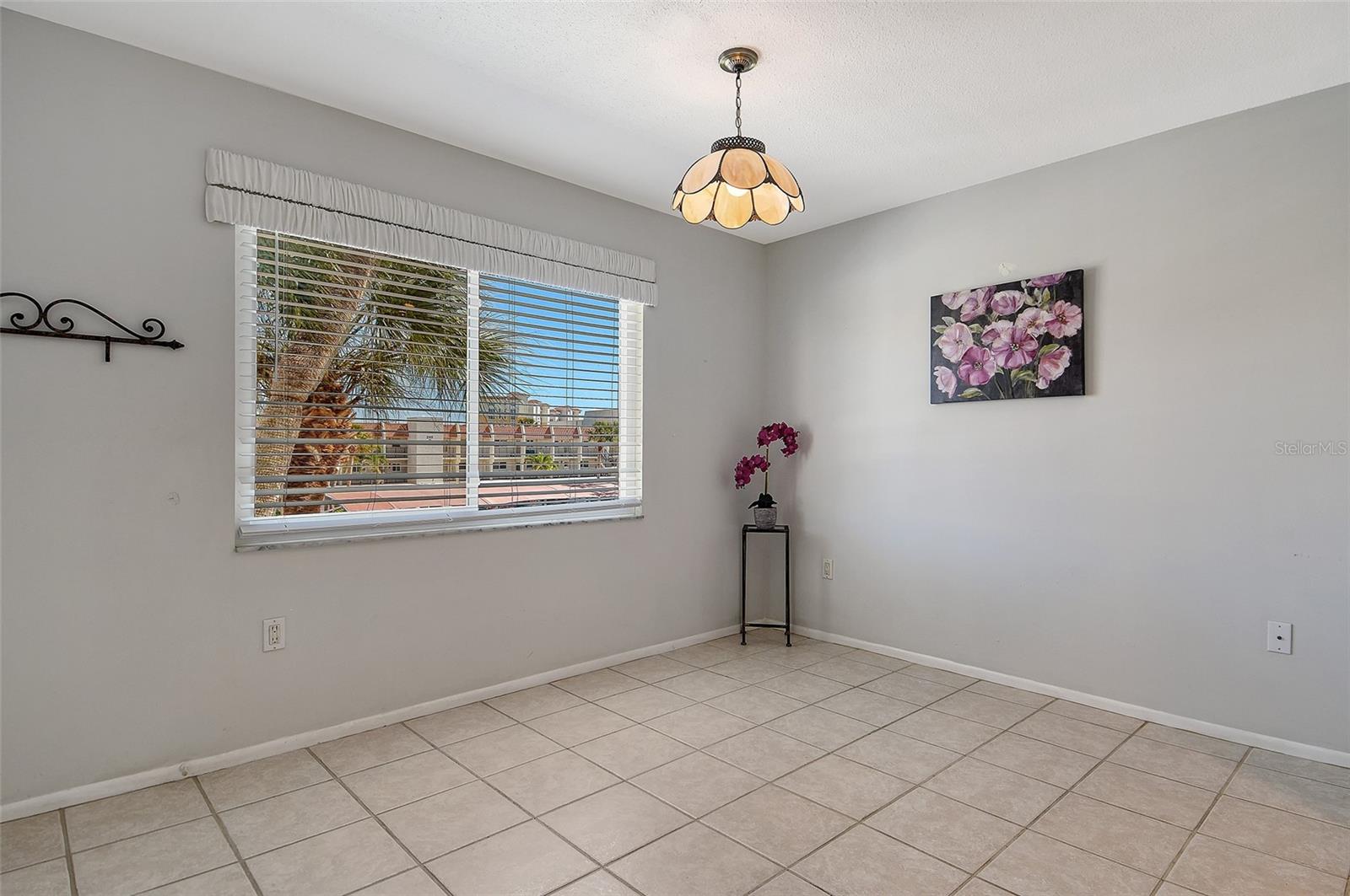 260 SANTA MARIA ST #305