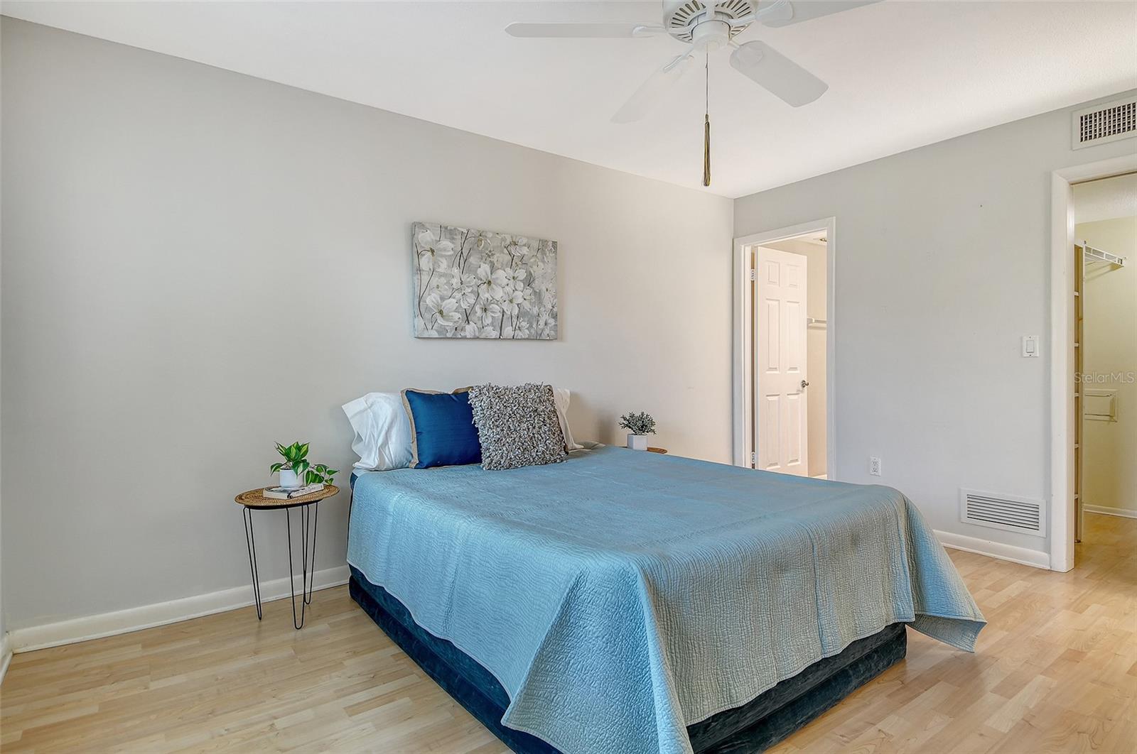 260 SANTA MARIA ST #305