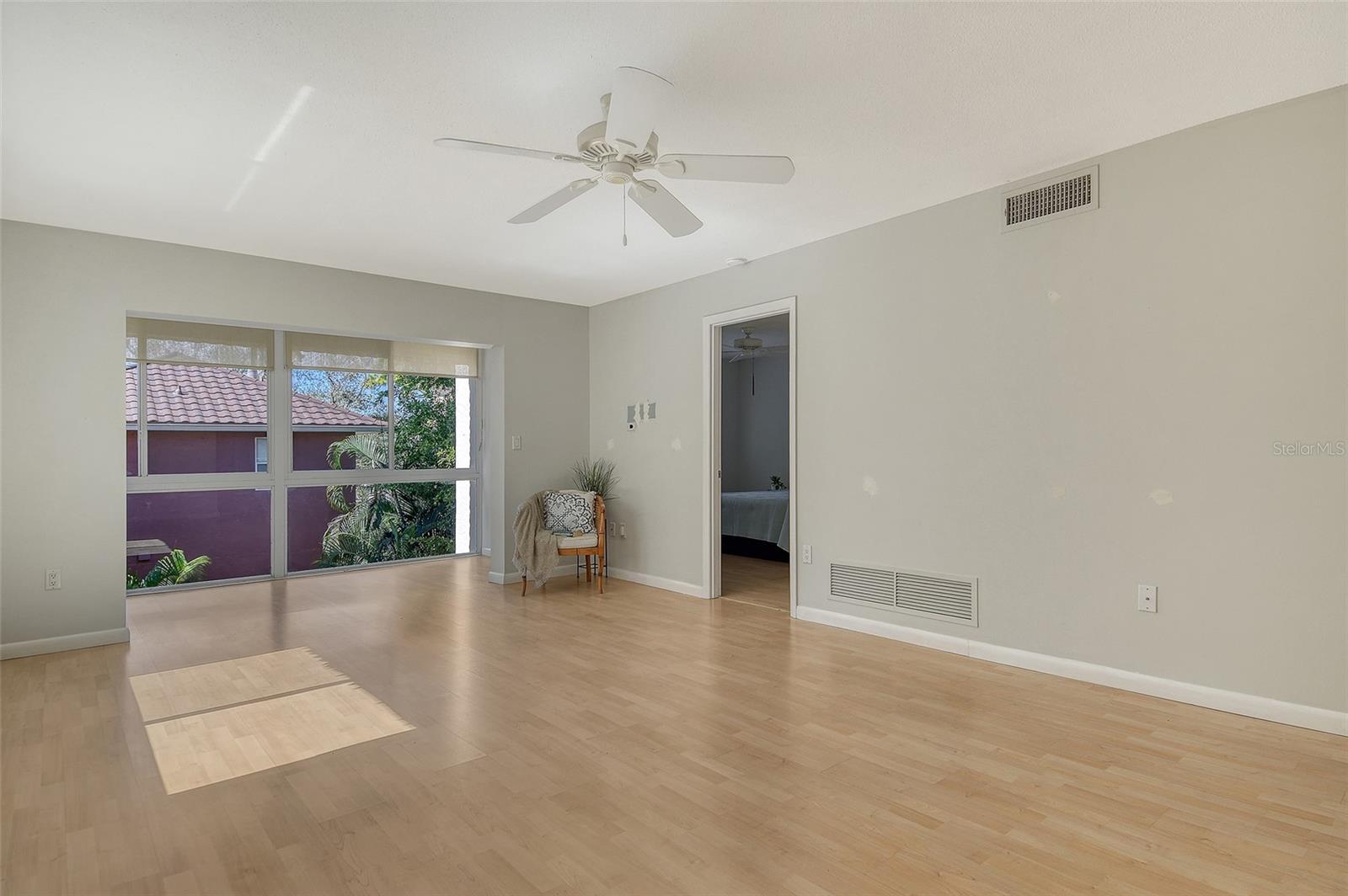 260 SANTA MARIA ST #305