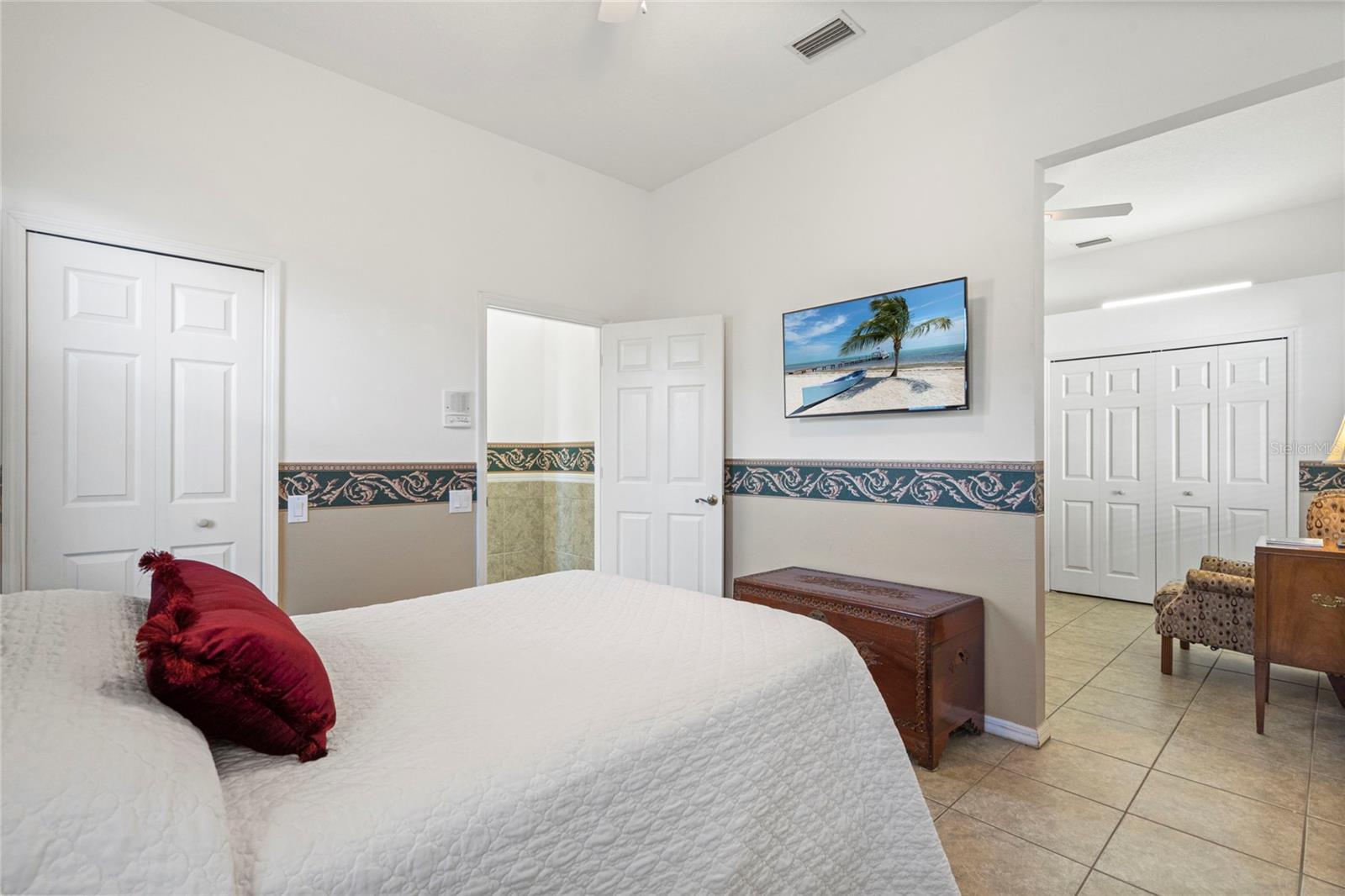 10043 REAGAN DAIRY TRL