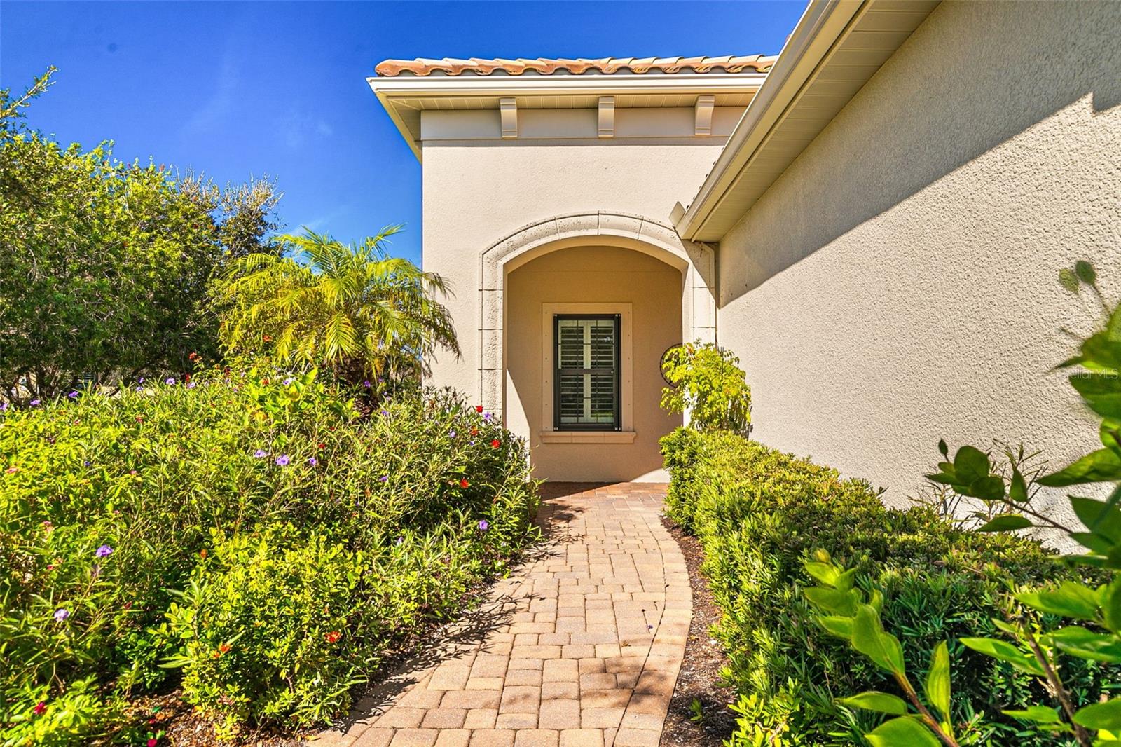 1282 BACKSPIN DR