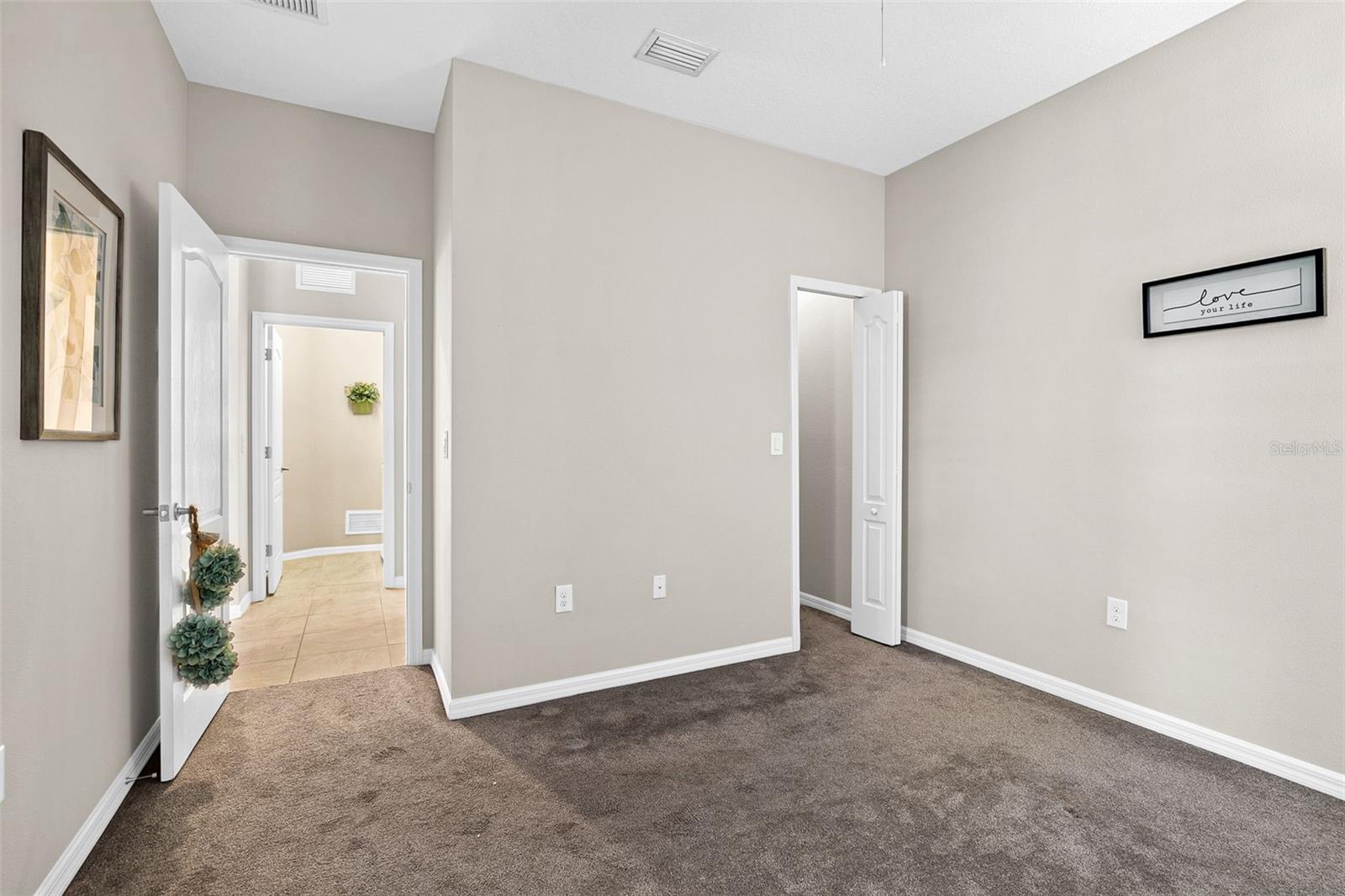 1282 BACKSPIN DR