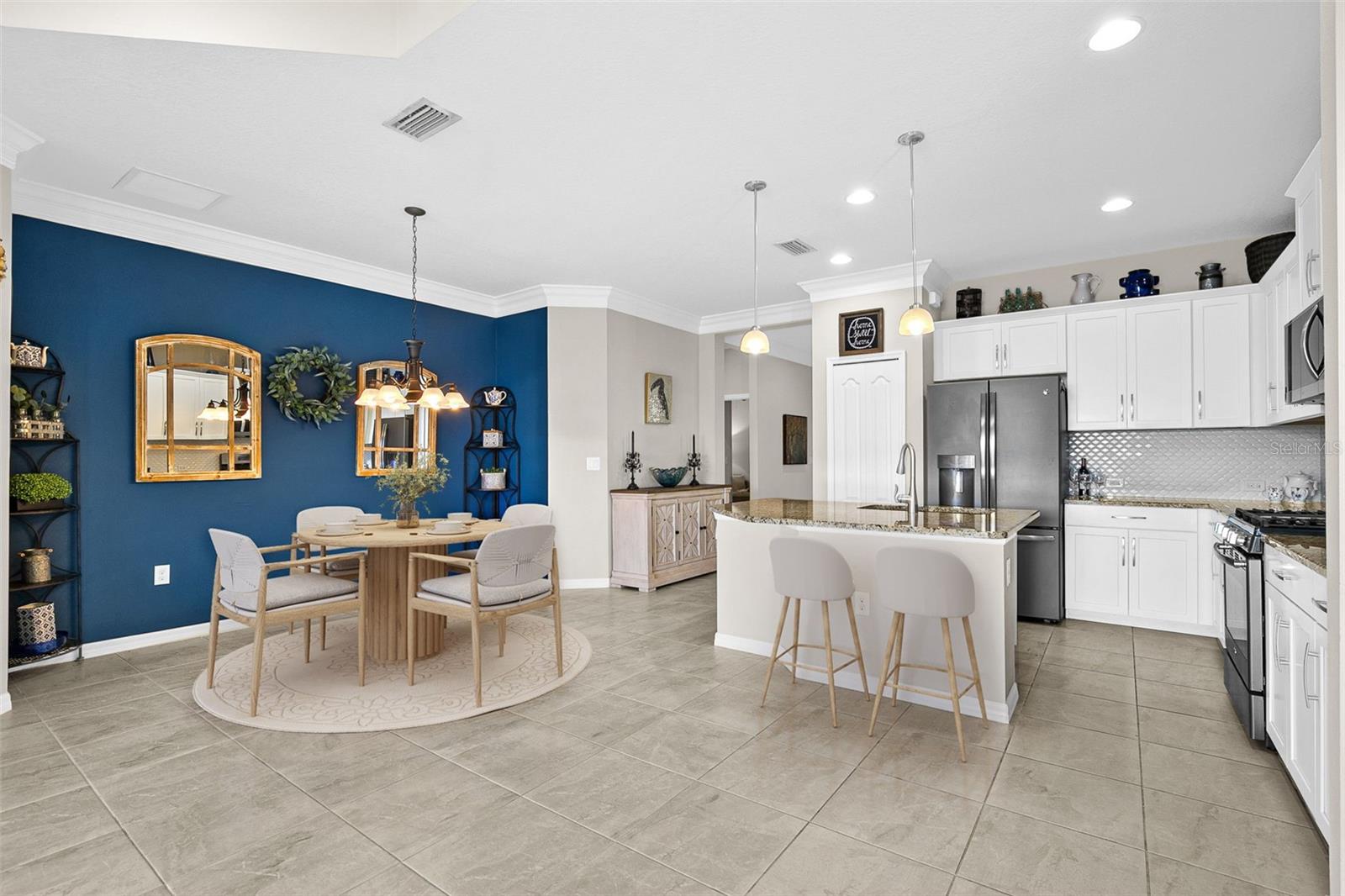 1282 BACKSPIN DR