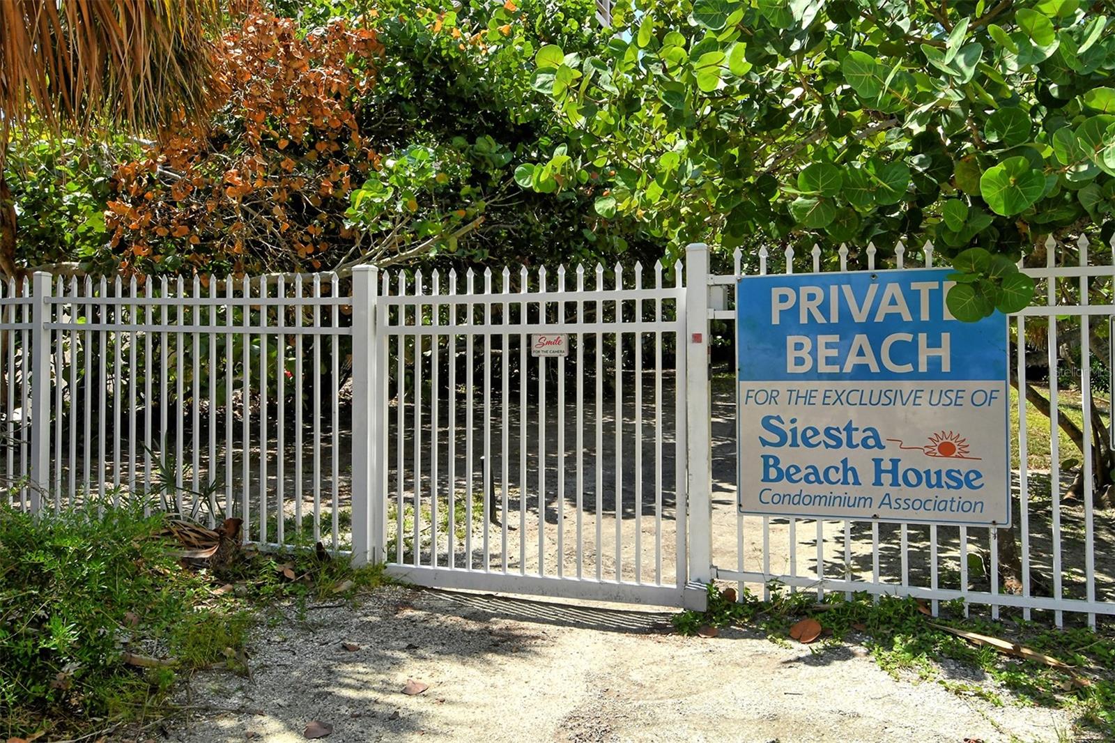 5950 MIDNIGHT PASS RD #201