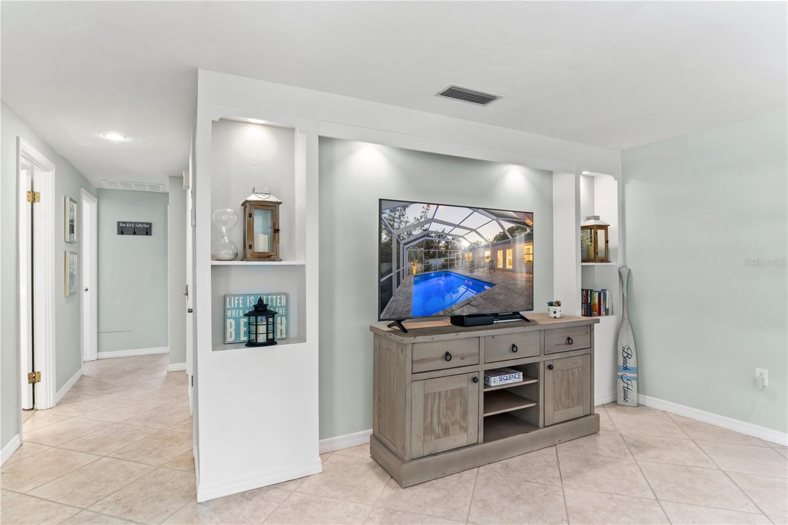783 BIRDSONG LN