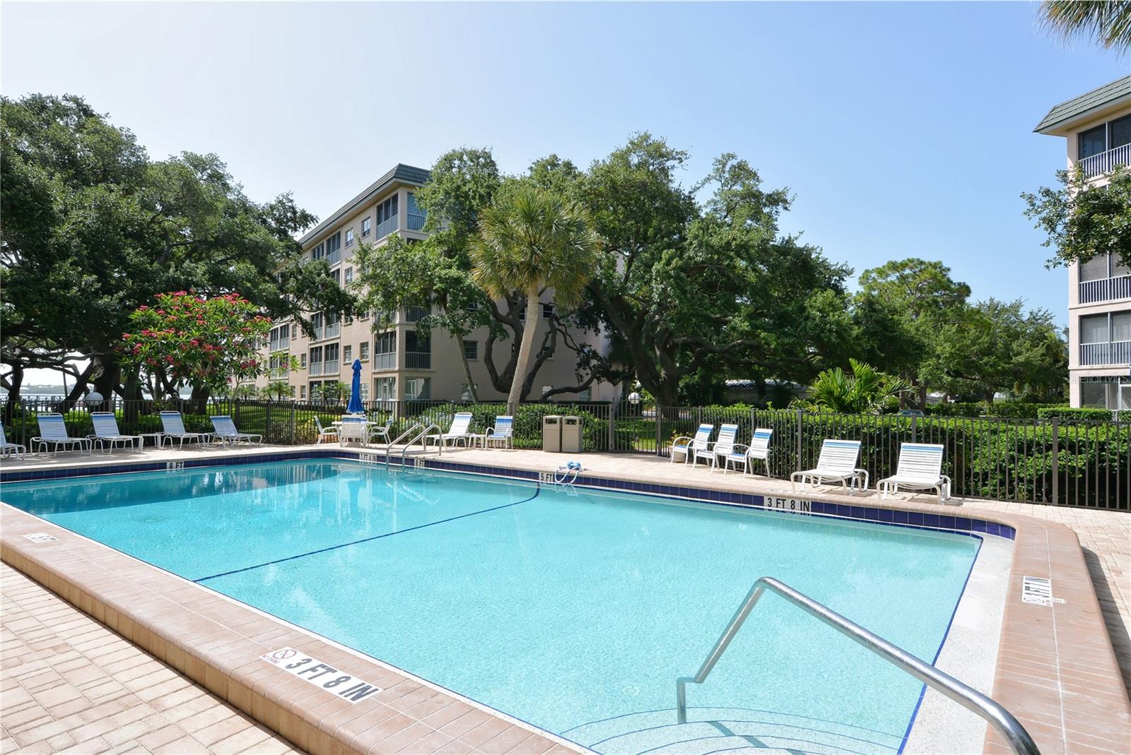 8625 MIDNIGHT PASS RD #305B