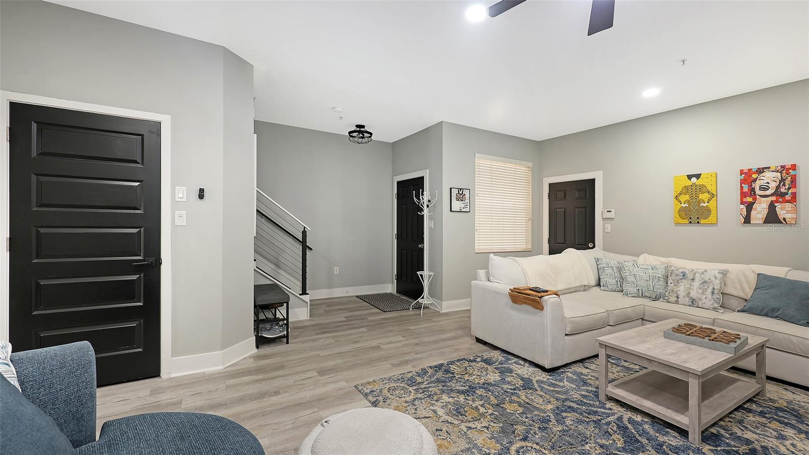 3827 PARKRIDGE CIR #1-102