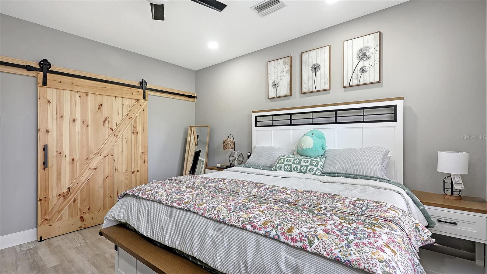 3827 PARKRIDGE CIR #1-102