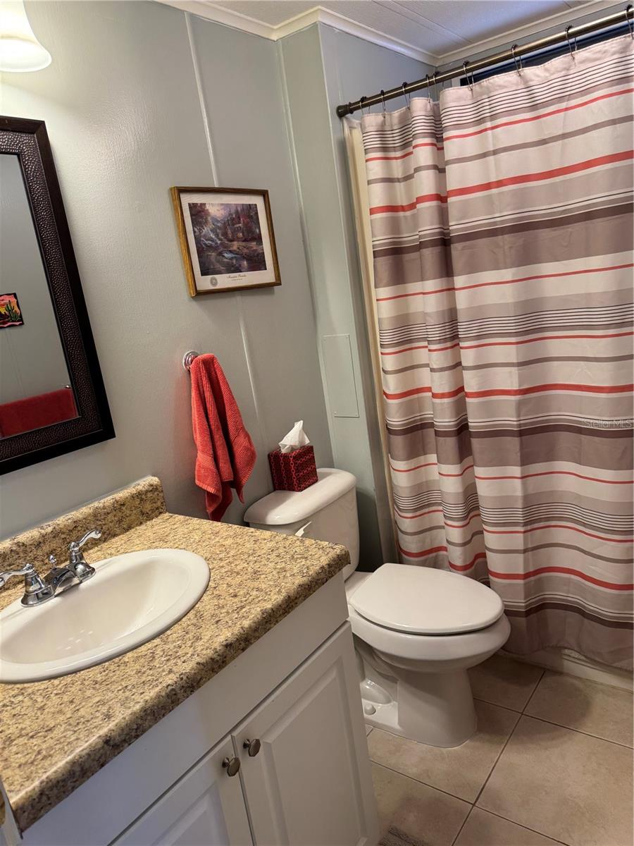 9 LAFITTE DR