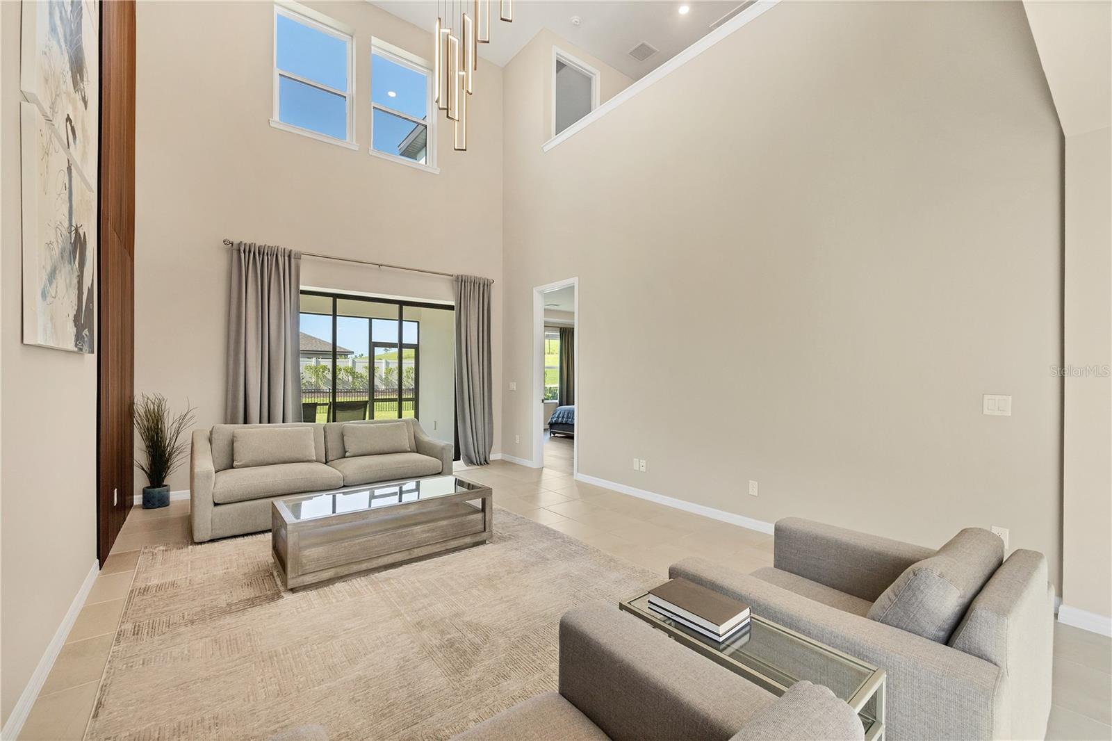 6294 GRANDVIEW HILL CT