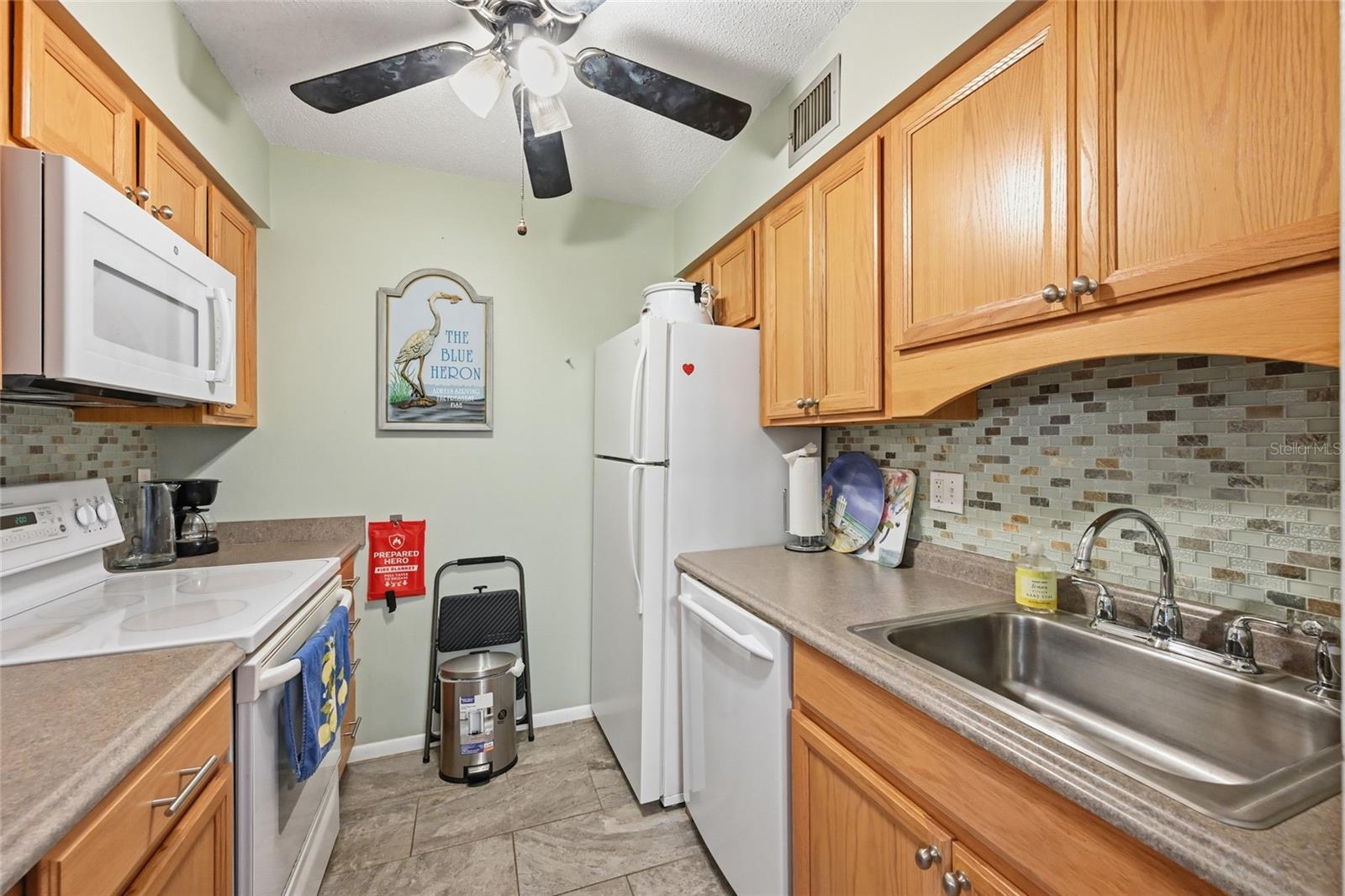 5683 MIDNIGHT PASS RD #110