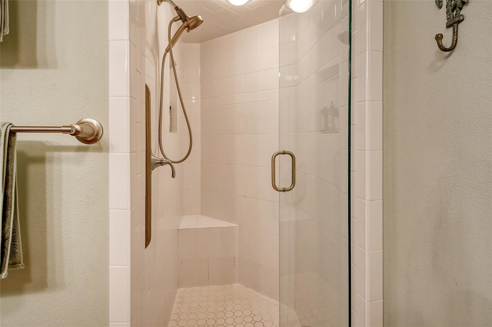 1243 SIESTA BAYSIDE DR #D