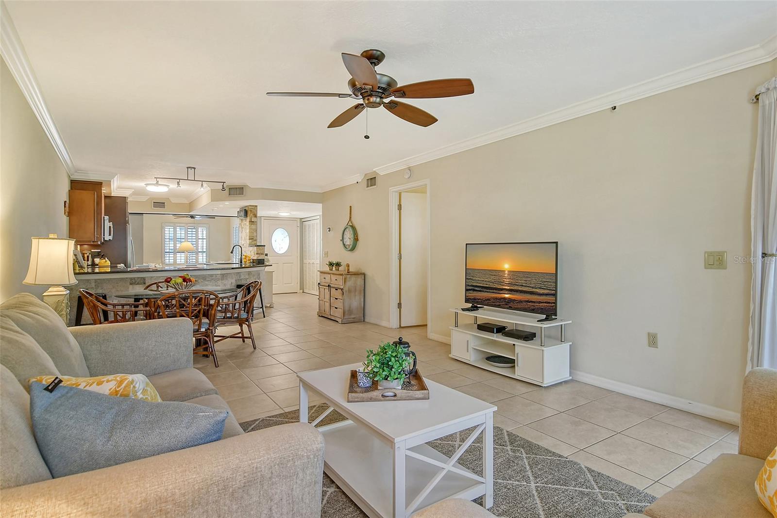 1243 SIESTA BAYSIDE DR #D