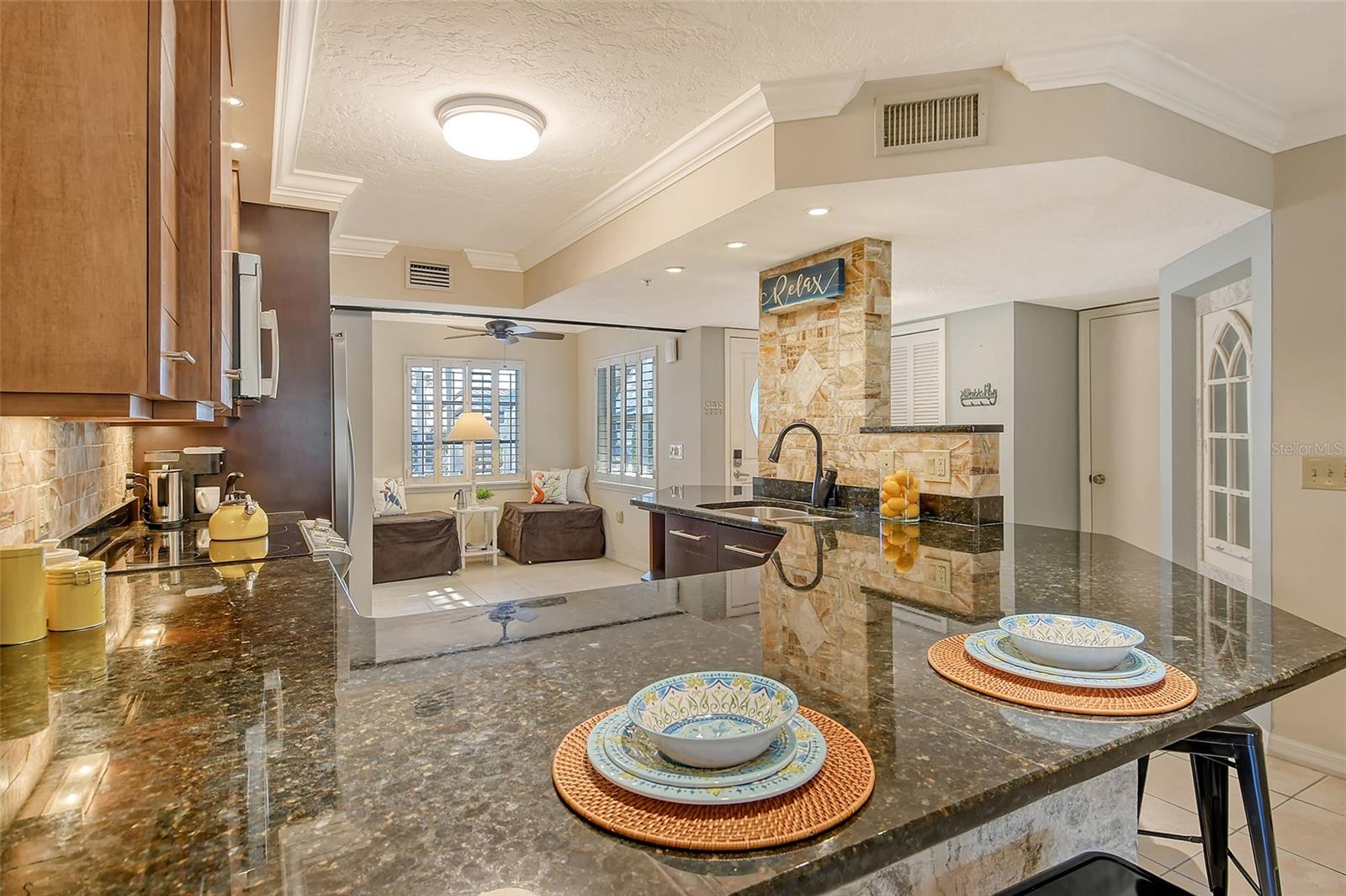 1243 SIESTA BAYSIDE DR #D