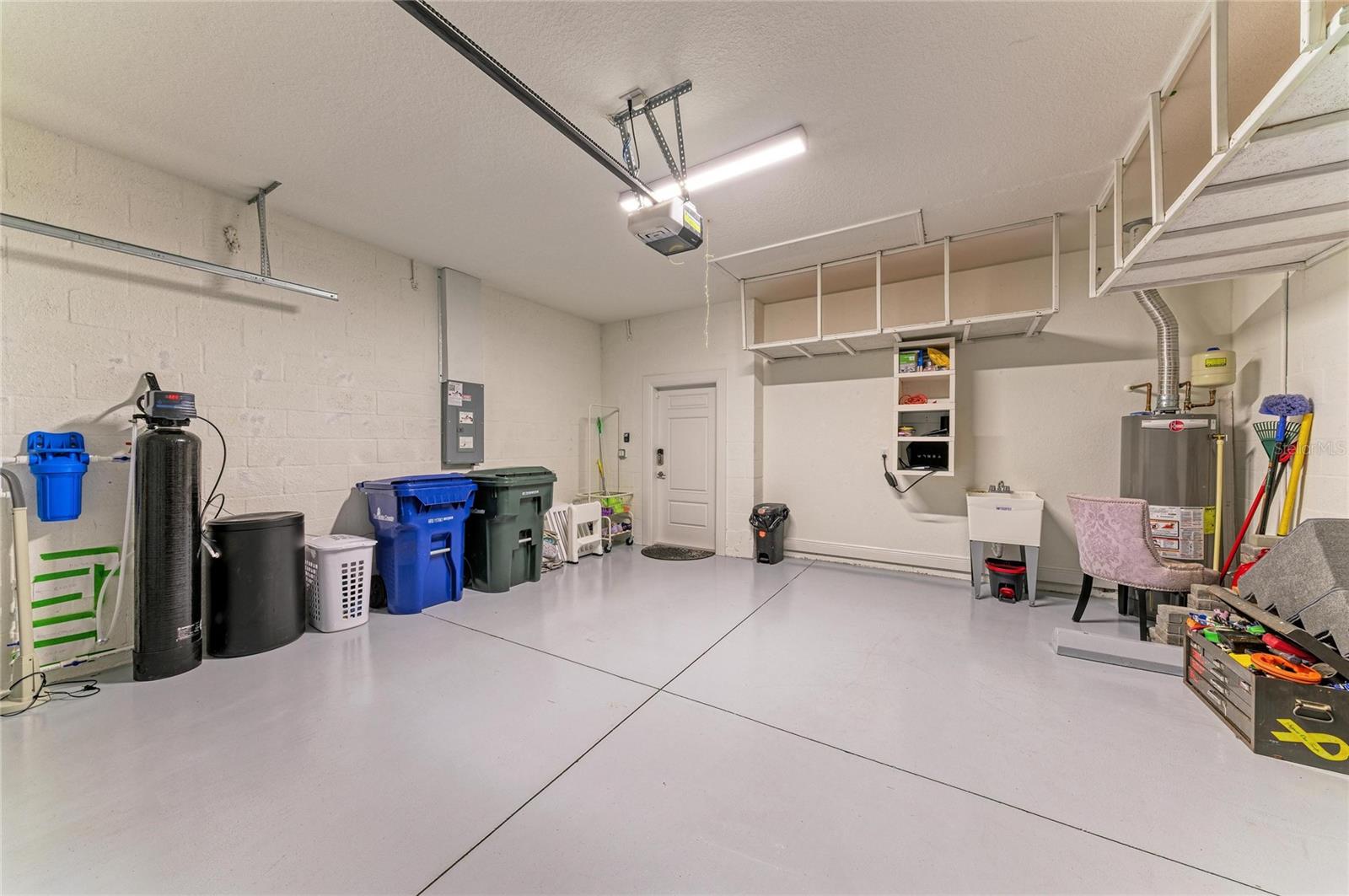 2883 BUTTERFLY JASMINE TRL