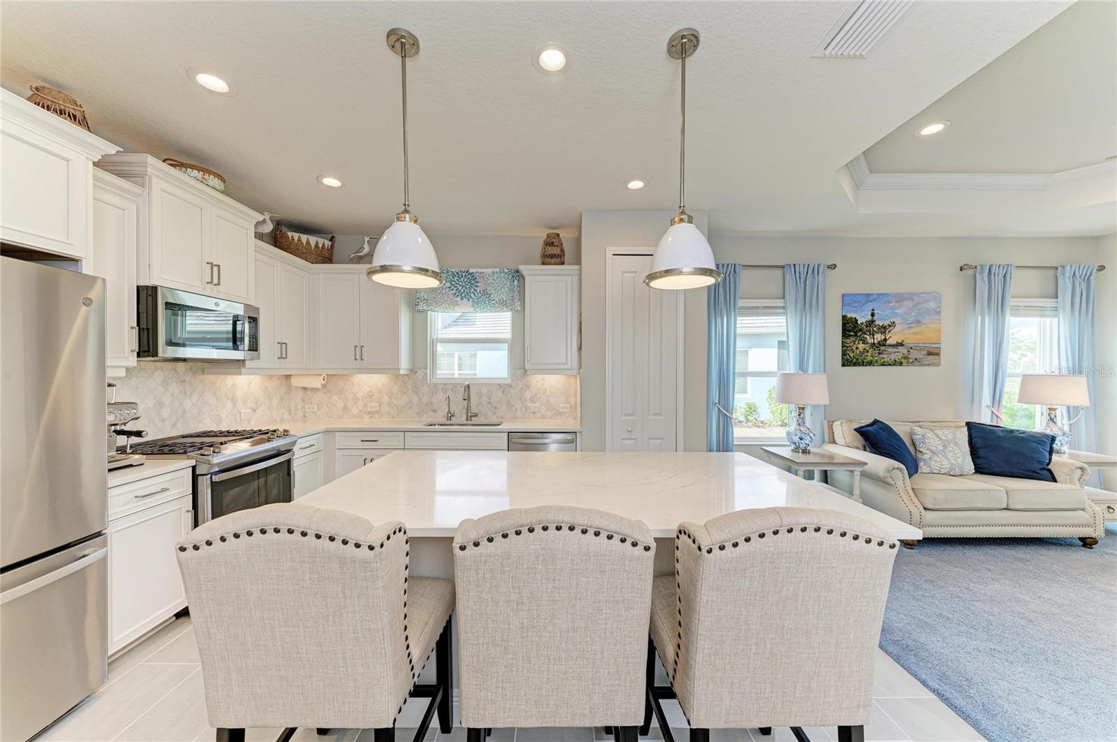 2883 BUTTERFLY JASMINE TRL