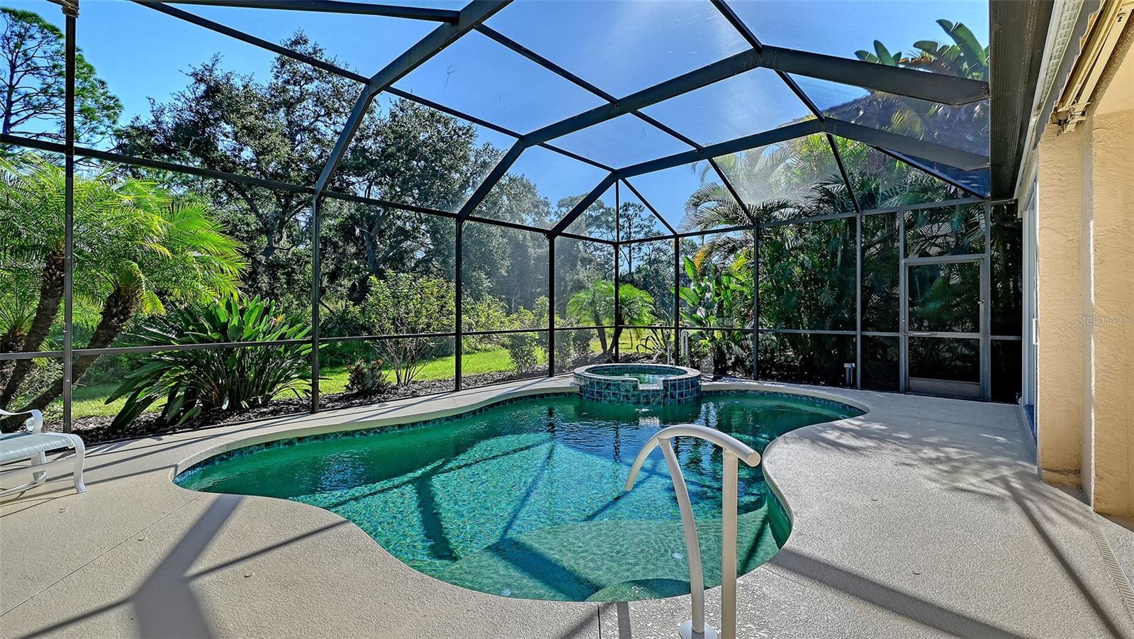 640 CRANE PRAIRIE WAY