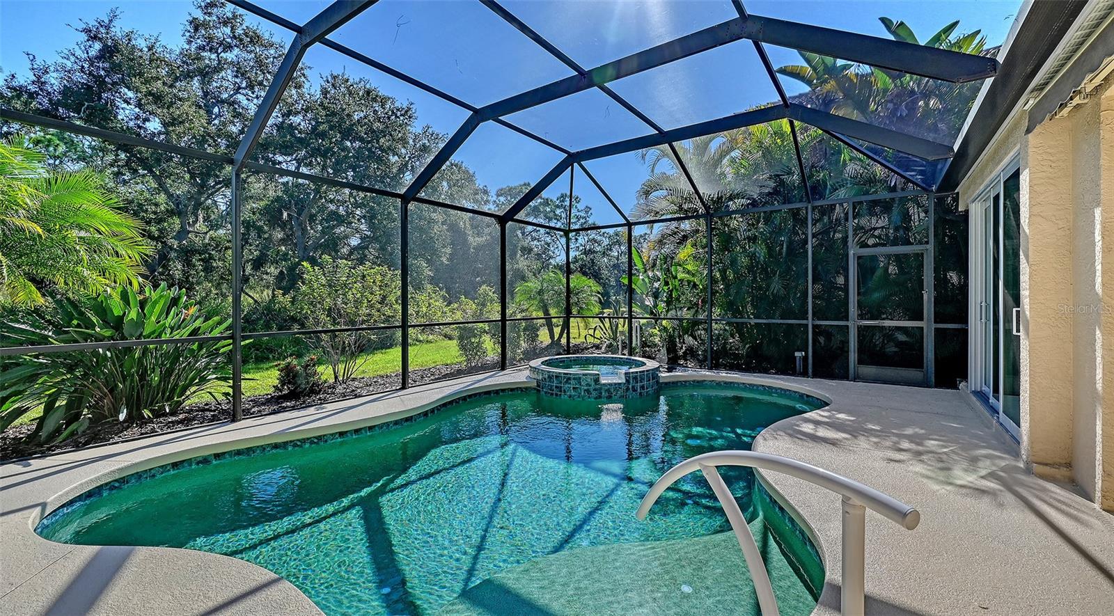 640 CRANE PRAIRIE WAY