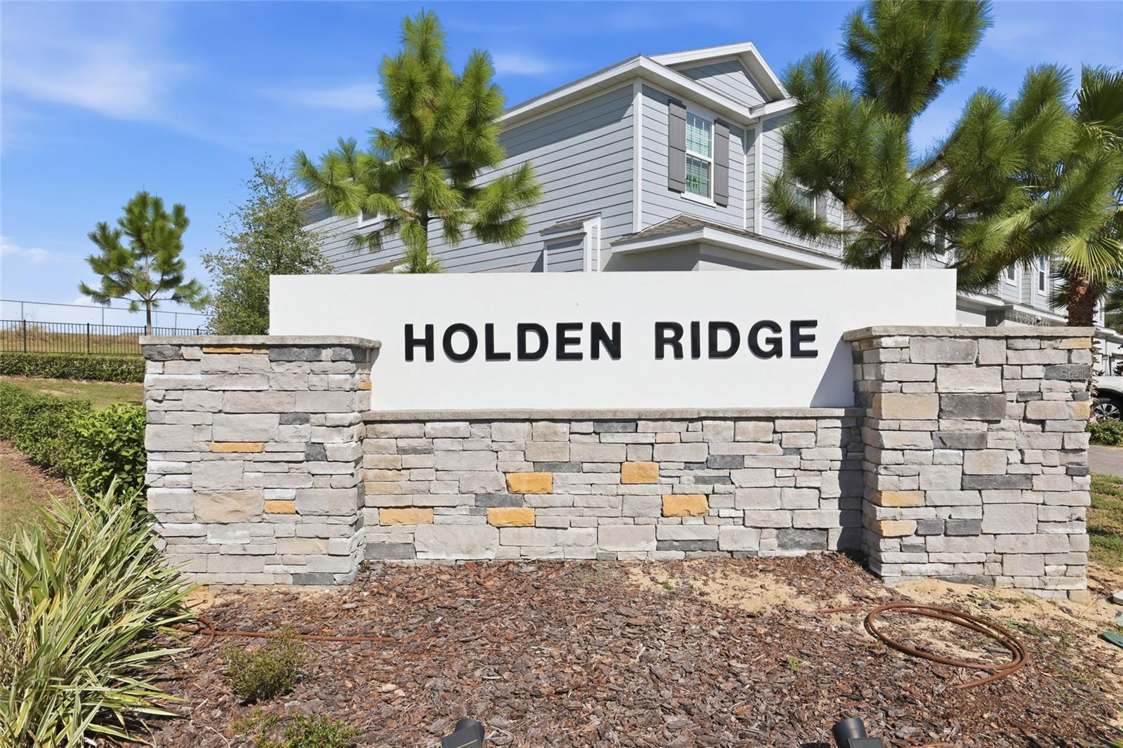 1788 HOLDEN RIDGE LN