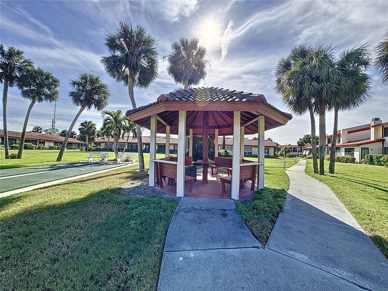 707 SORRENTO INLT #707