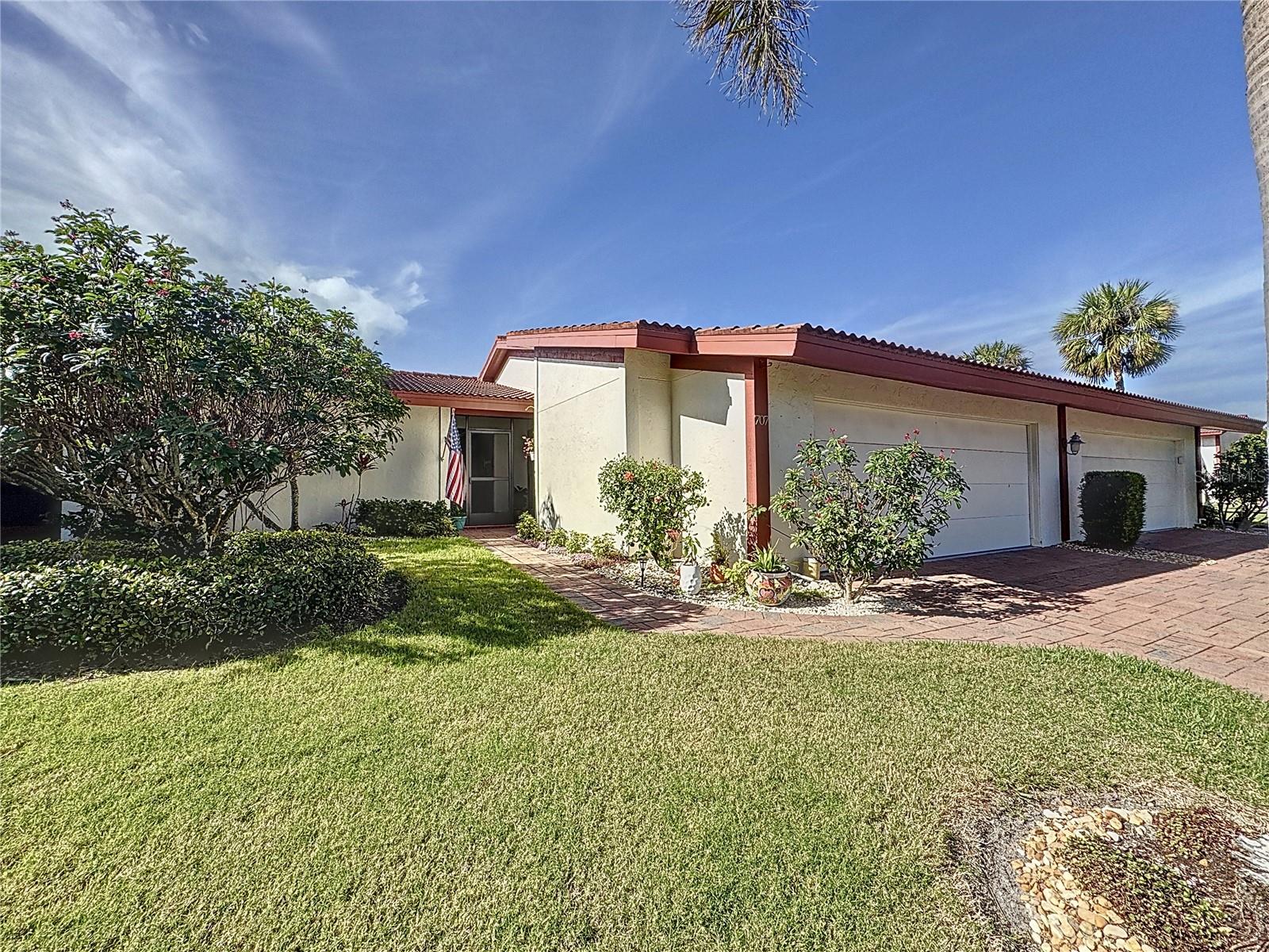 707 SORRENTO INLT #707