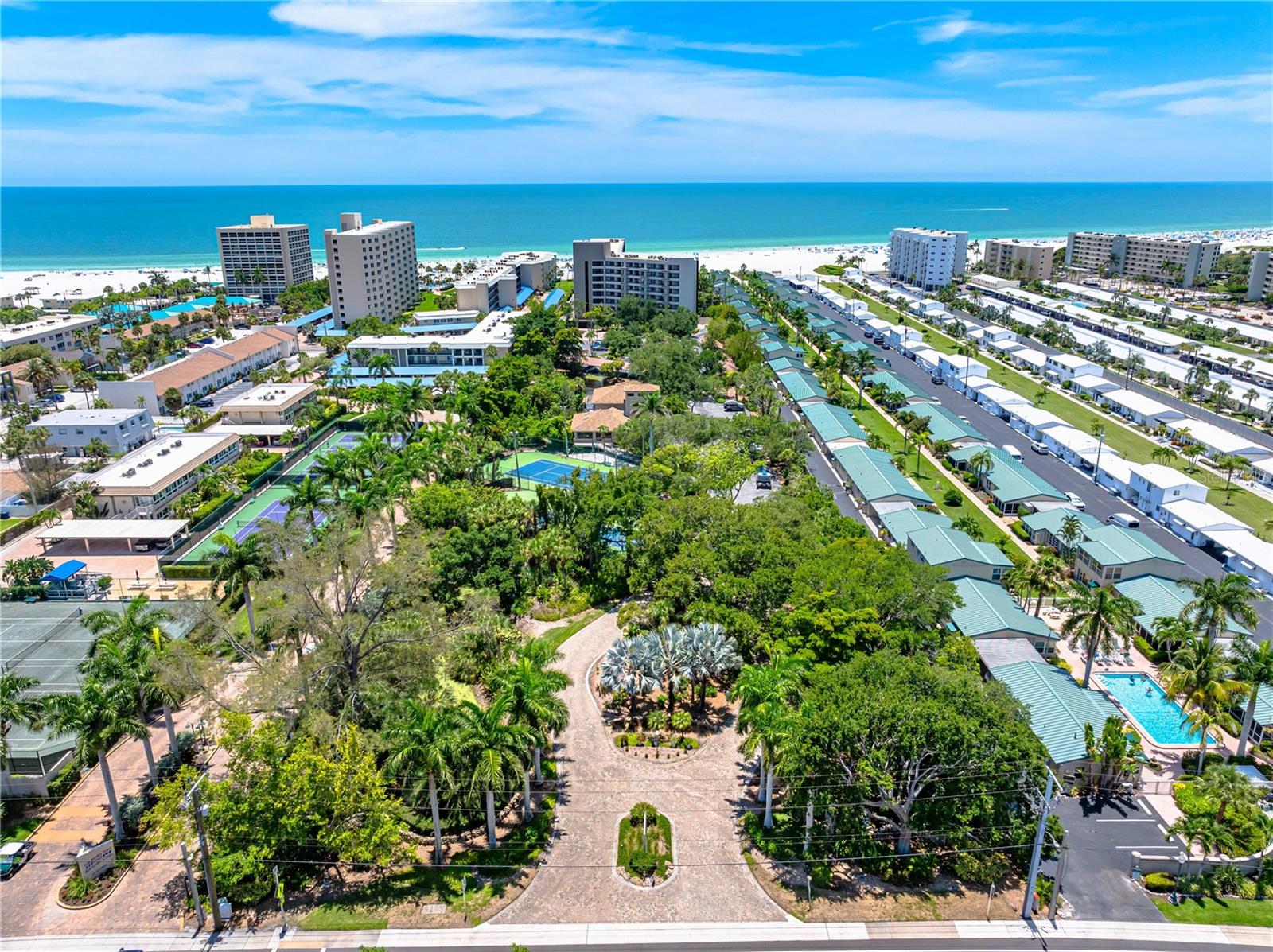 5880 MIDNIGHT PASS RD #302