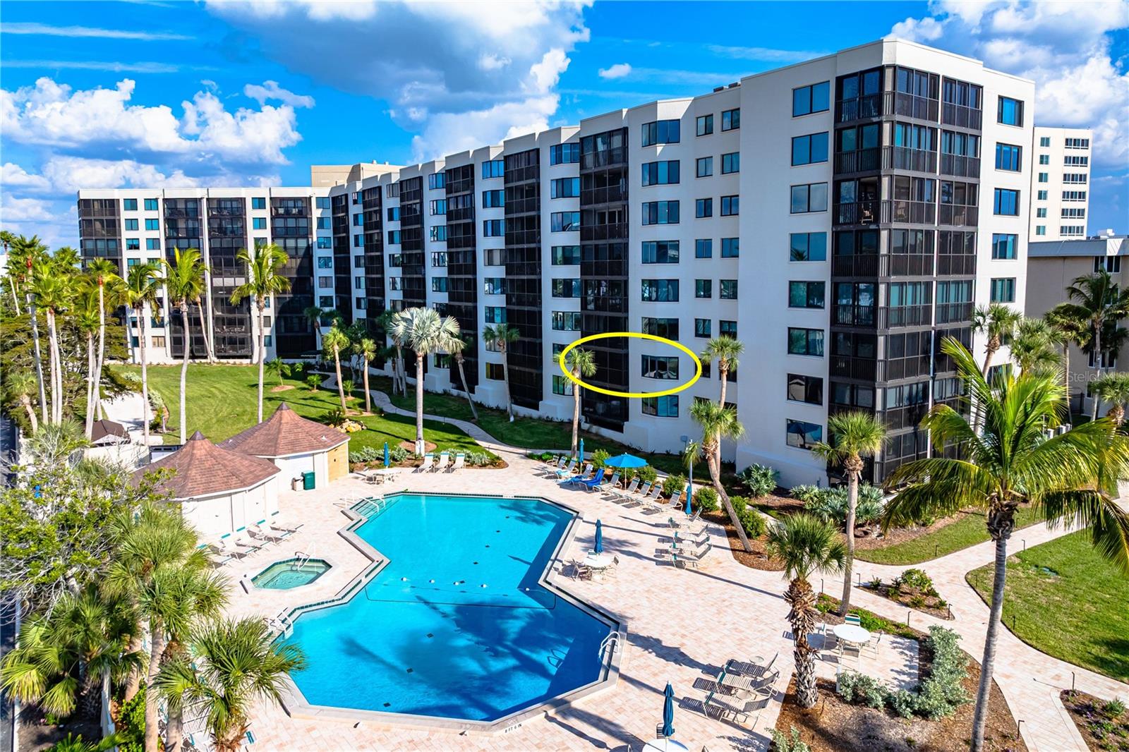 5880 MIDNIGHT PASS RD #302